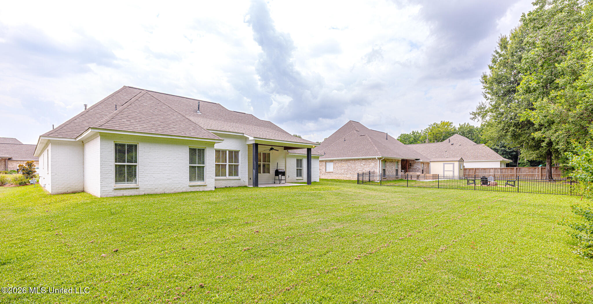 510 Crestmoor Drive Property Photo 34