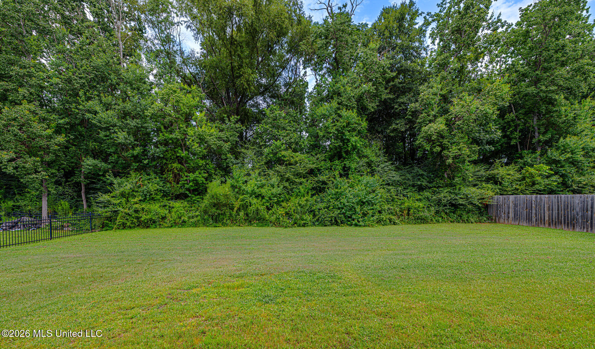 510 Crestmoor Drive Property Photo 35