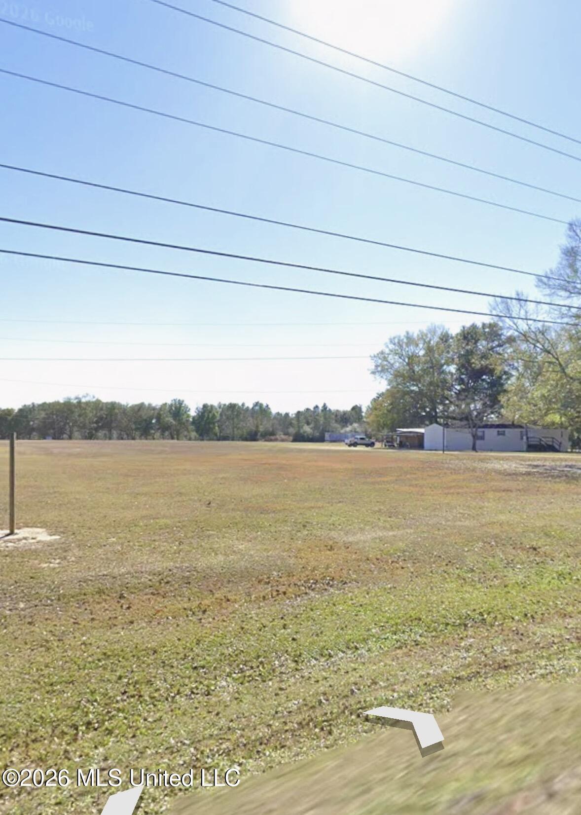 Hwy 613 Highway Property Photo 1