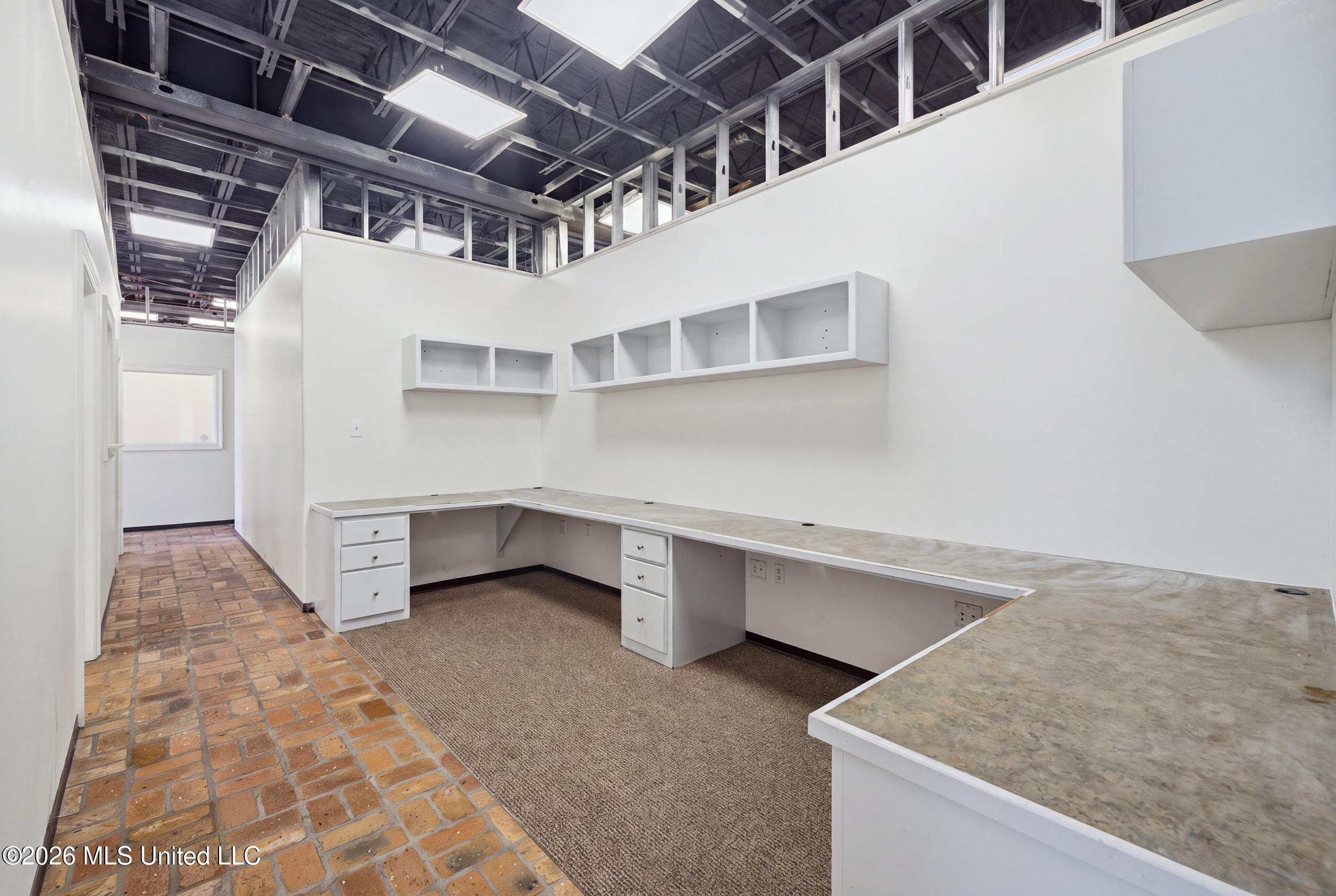 2556 Marcia Court Property Photo 45