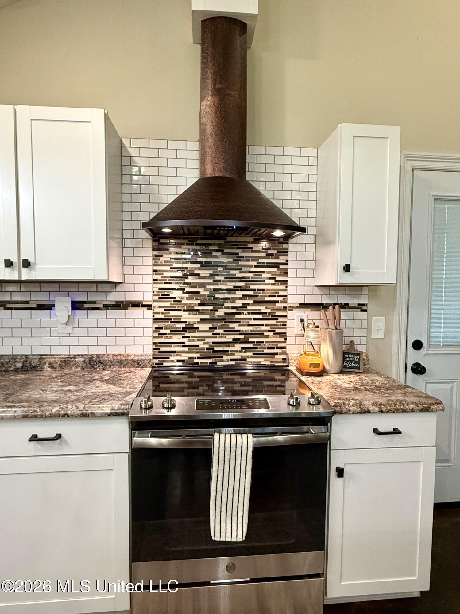 400 Mckay Circle Property Photo 16