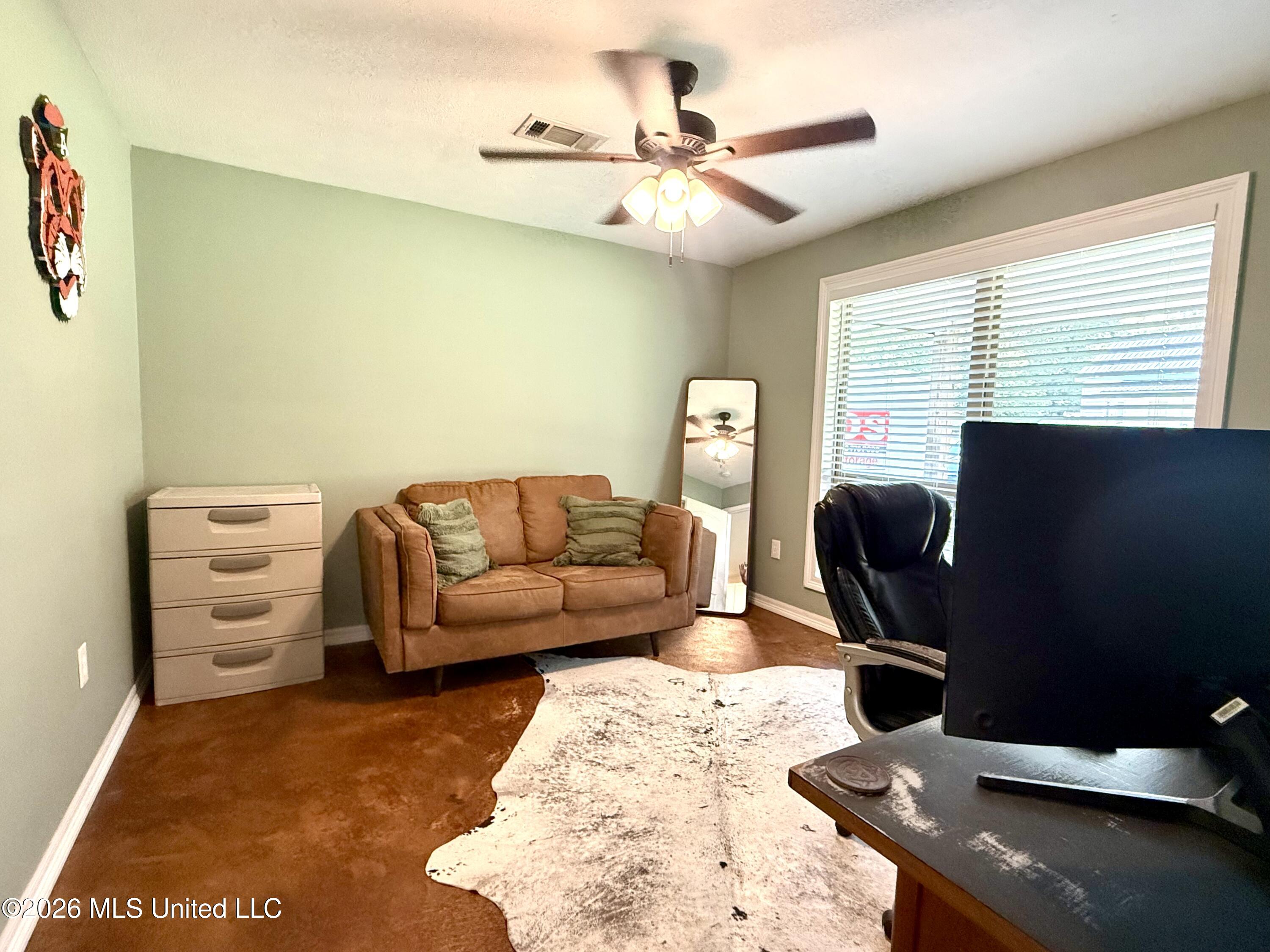 400 Mckay Circle Property Photo 32