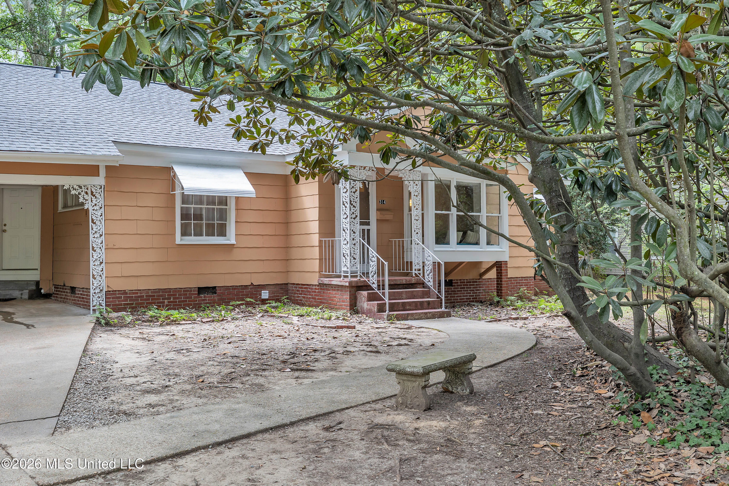 314 Colonial Circle Property Photo 42