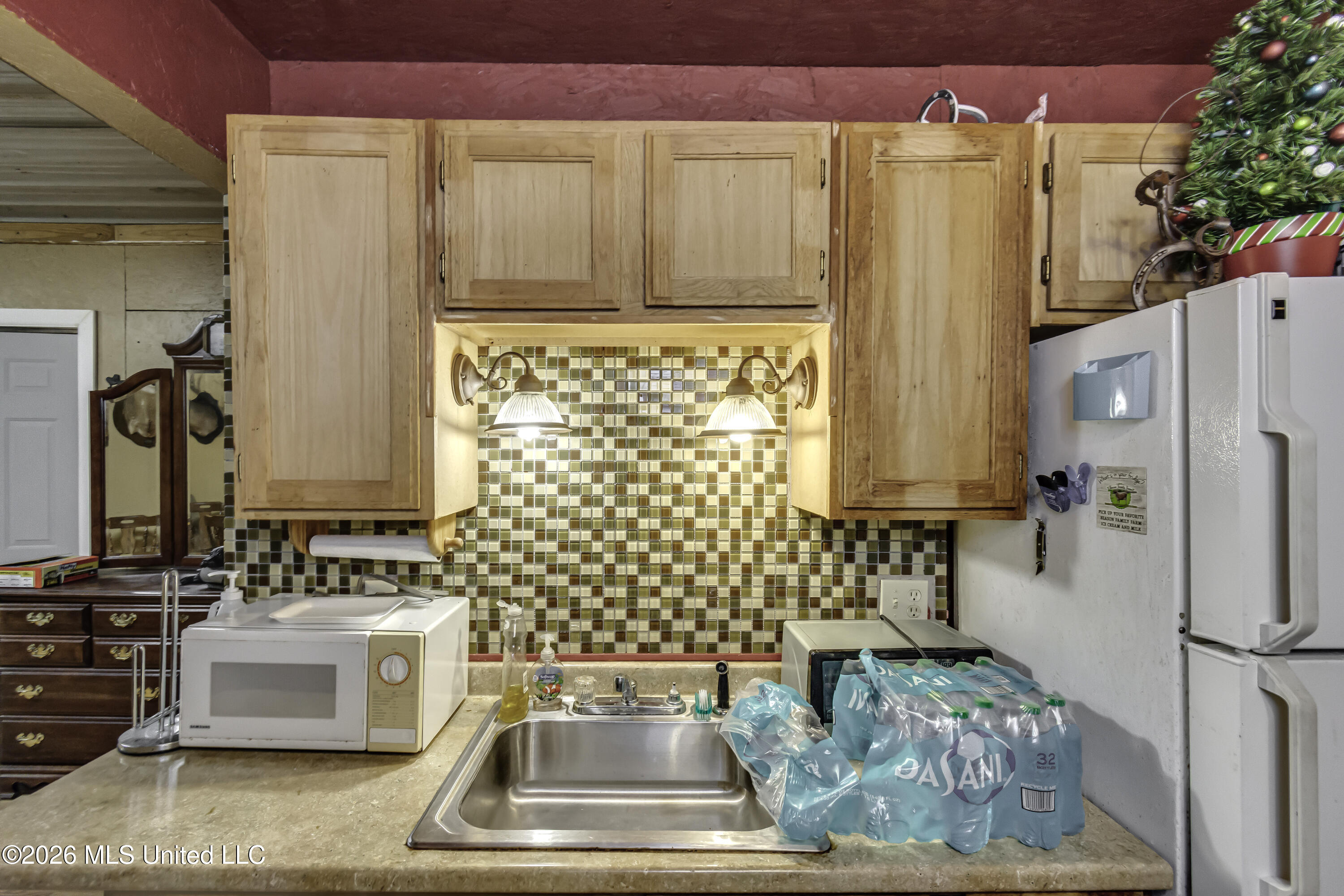 253 W Petros Road Property Photo 31