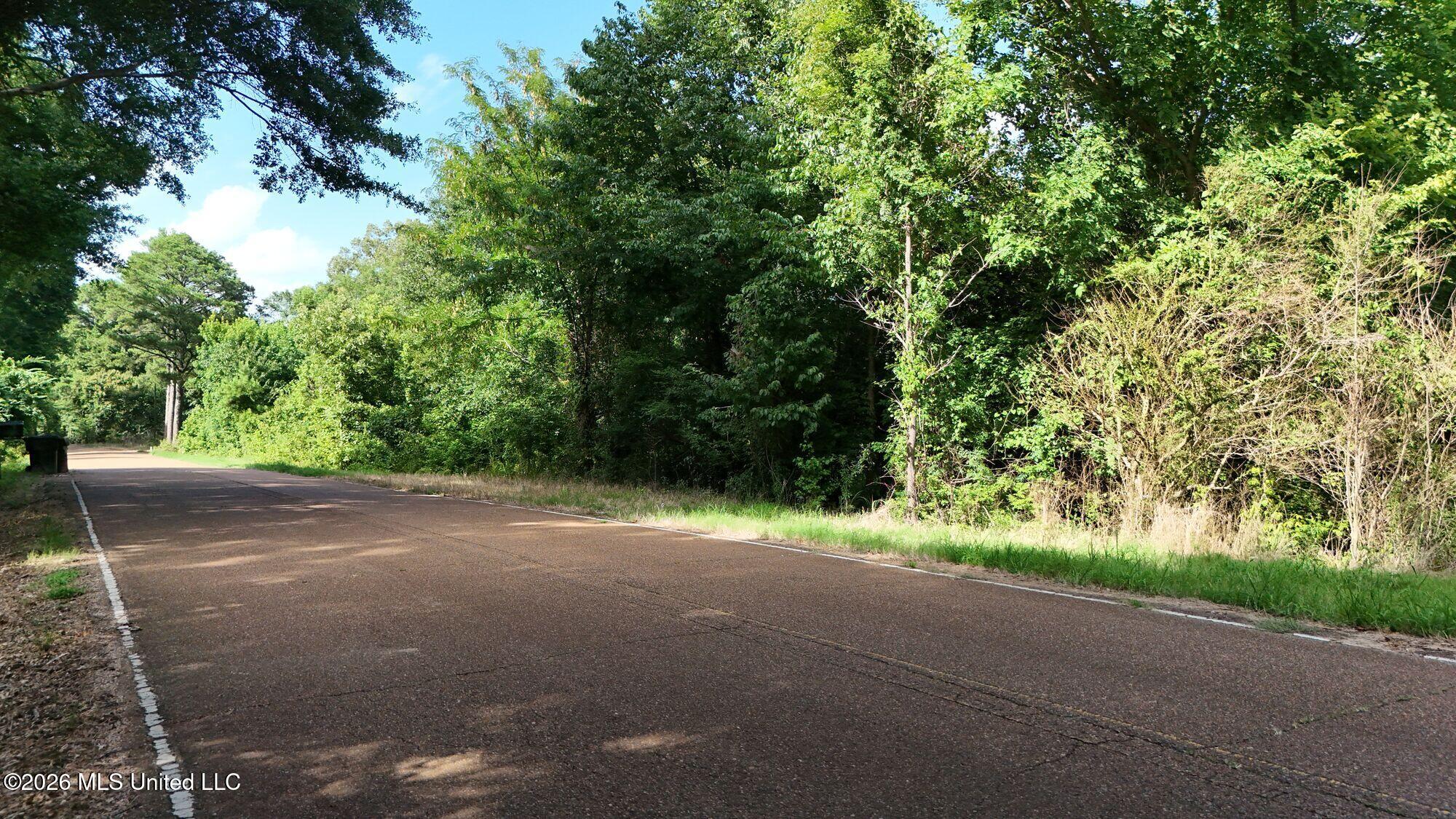 1400 Kelly Crossing Road Property Photo 4