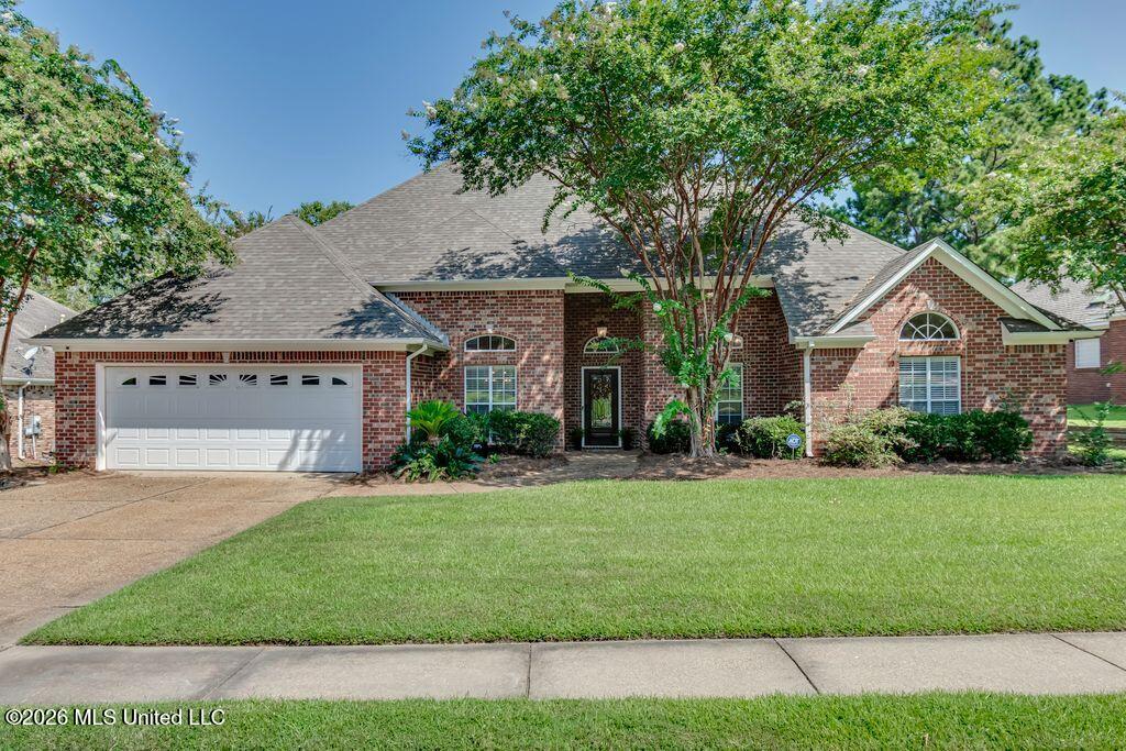 174 Woodlands Glen Circle Property Photo 1