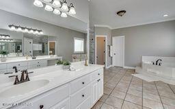 174 Woodlands Glen Circle Property Photo 43
