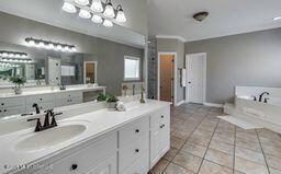 174 Woodlands Glen Circle Property Photo 45