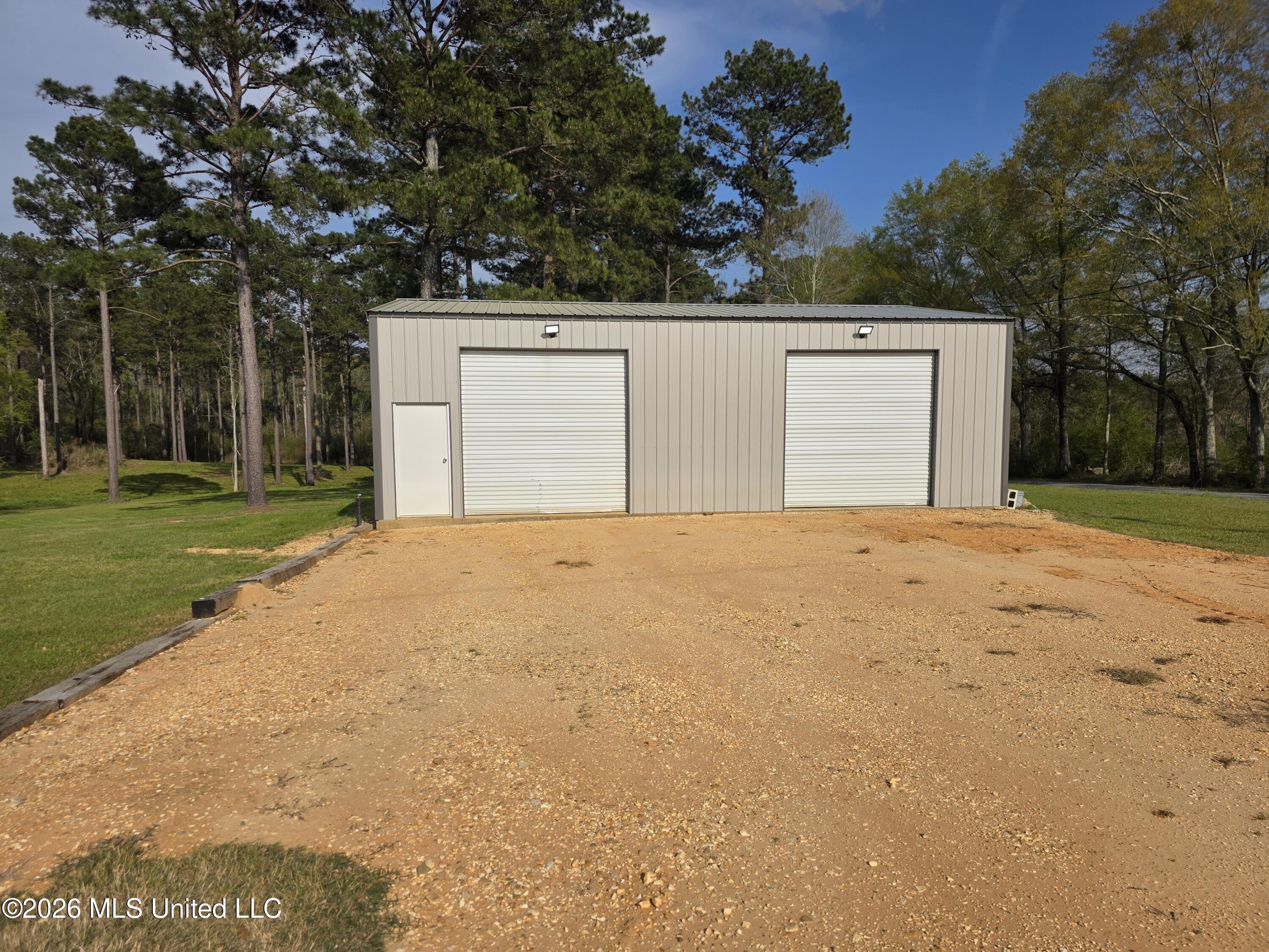 3185 Ne Mound Road Property Photo 44