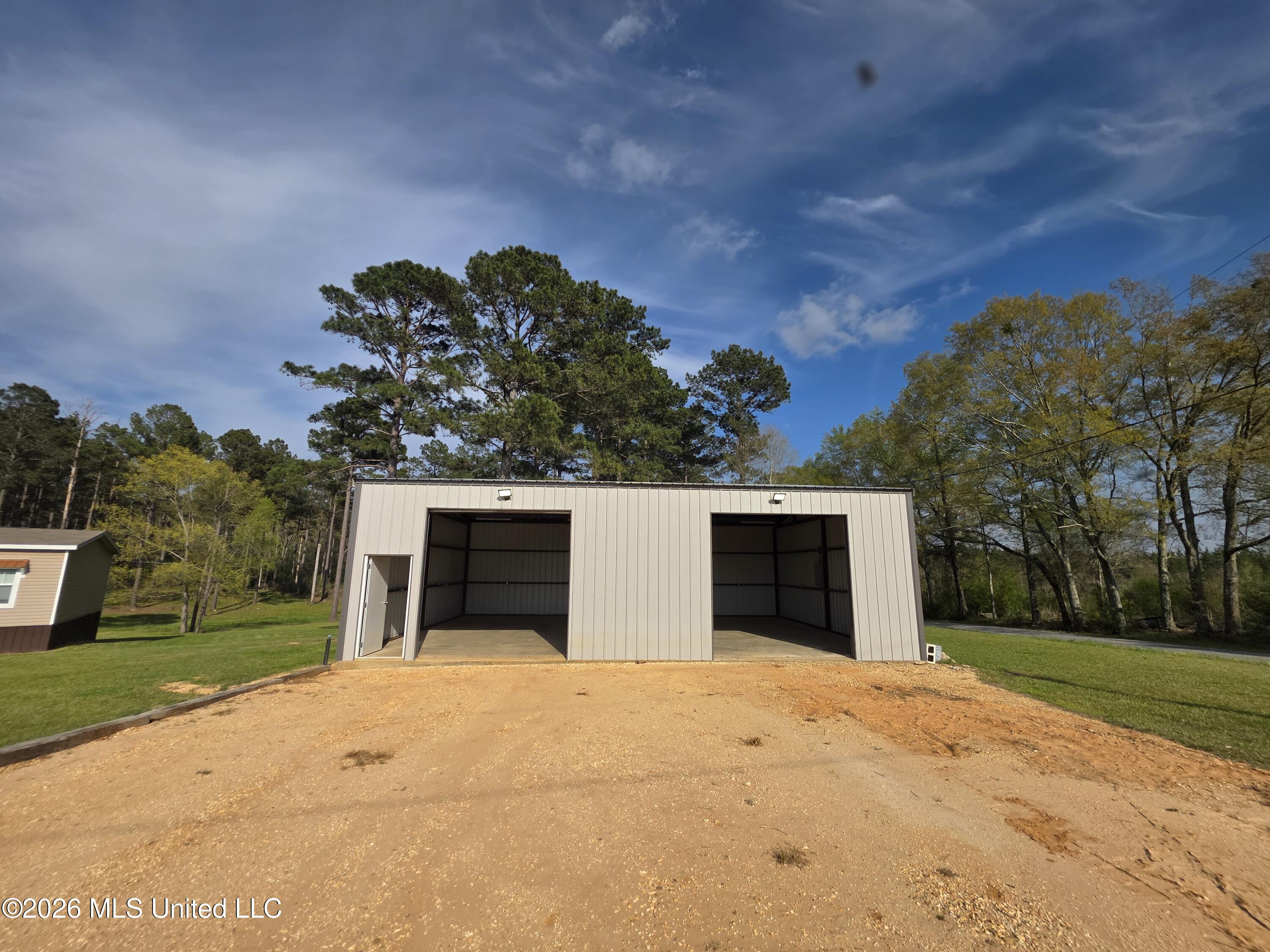 3185 Ne Mound Road Property Photo 45