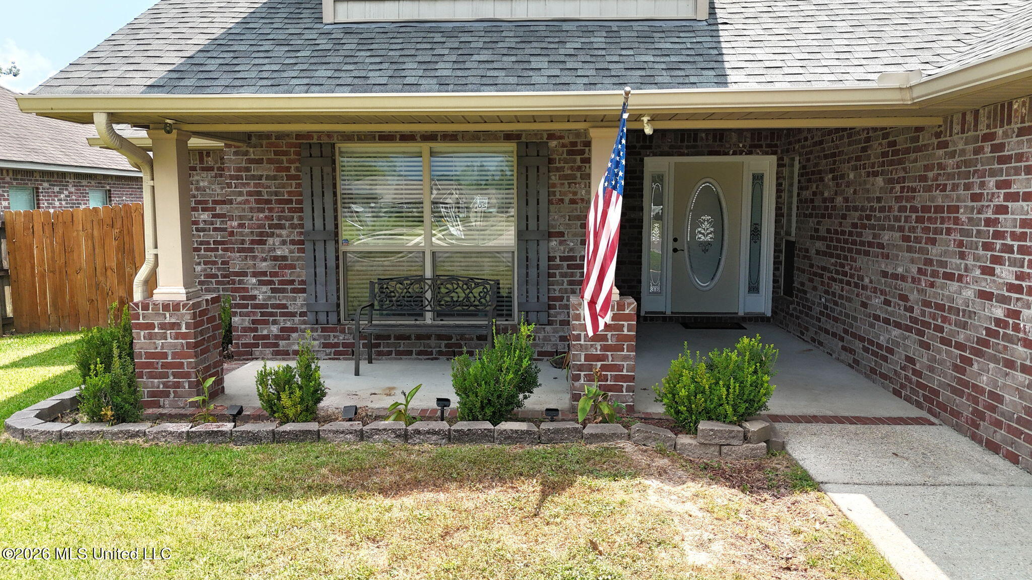 17288 Meadowbrook Lane Property Photo 3