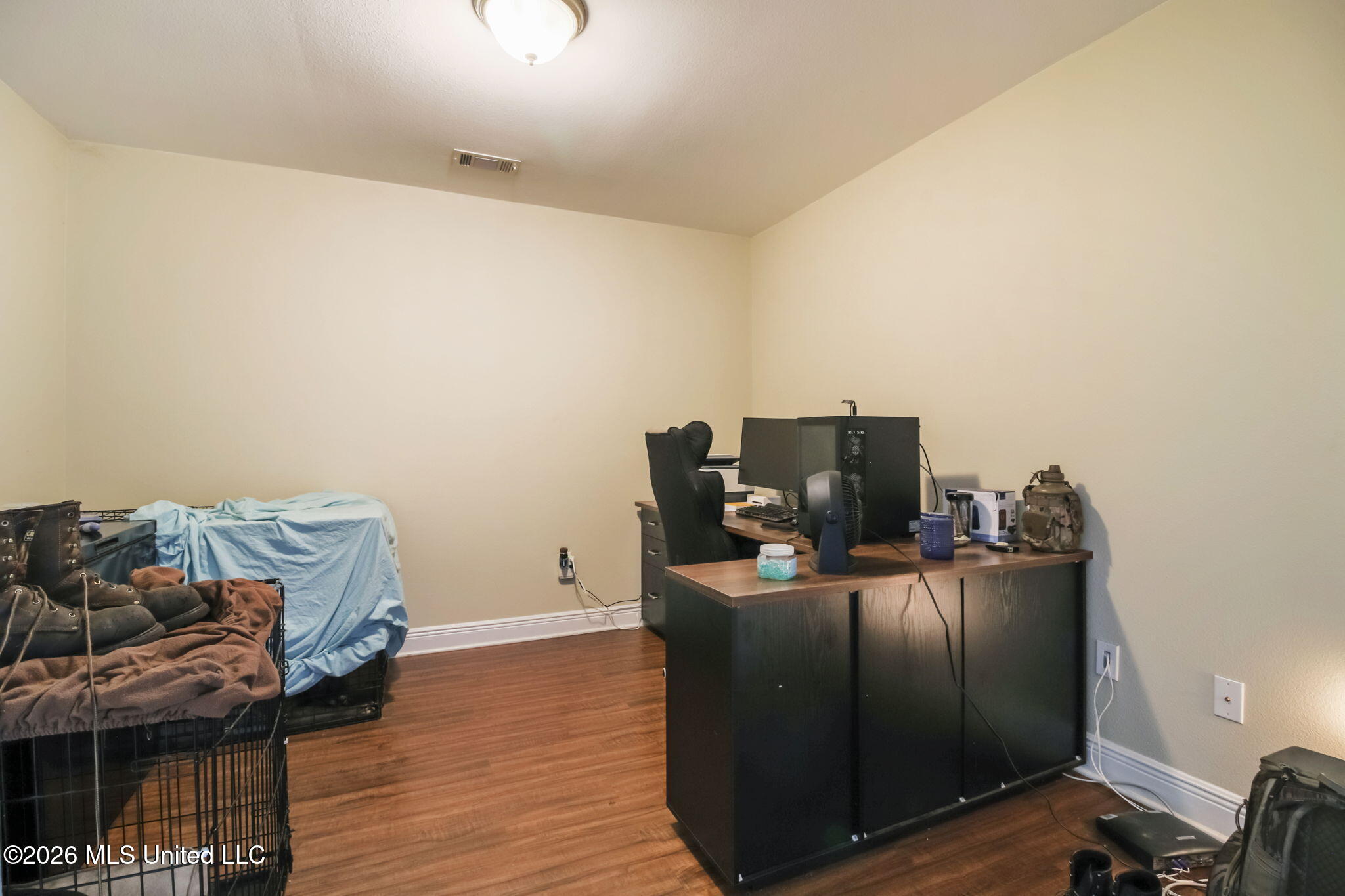 17288 Meadowbrook Lane Property Photo 5