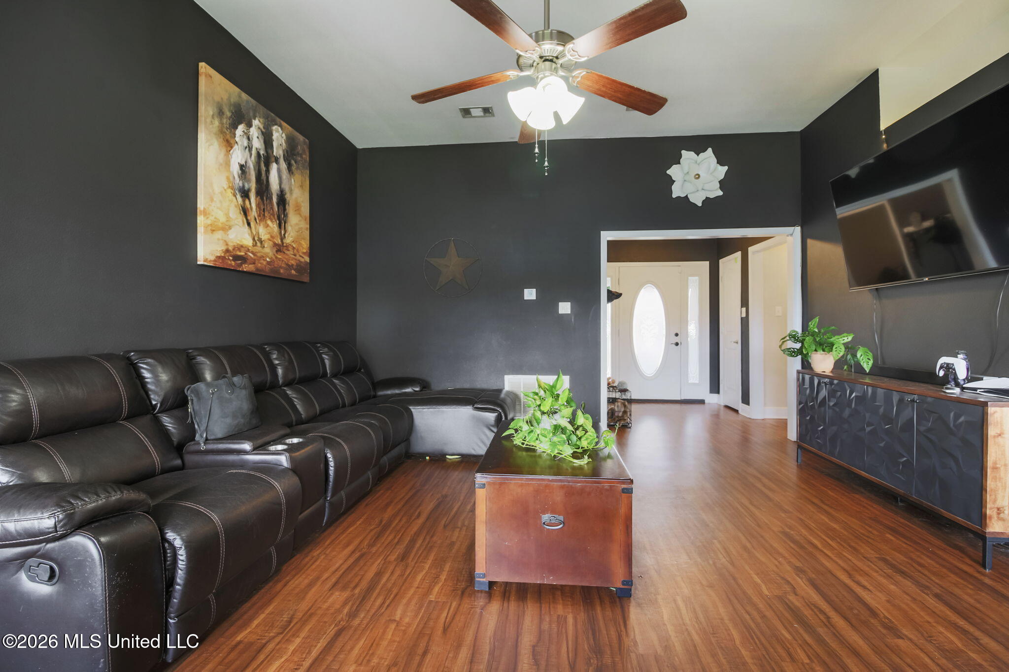 17288 Meadowbrook Lane Property Photo 9