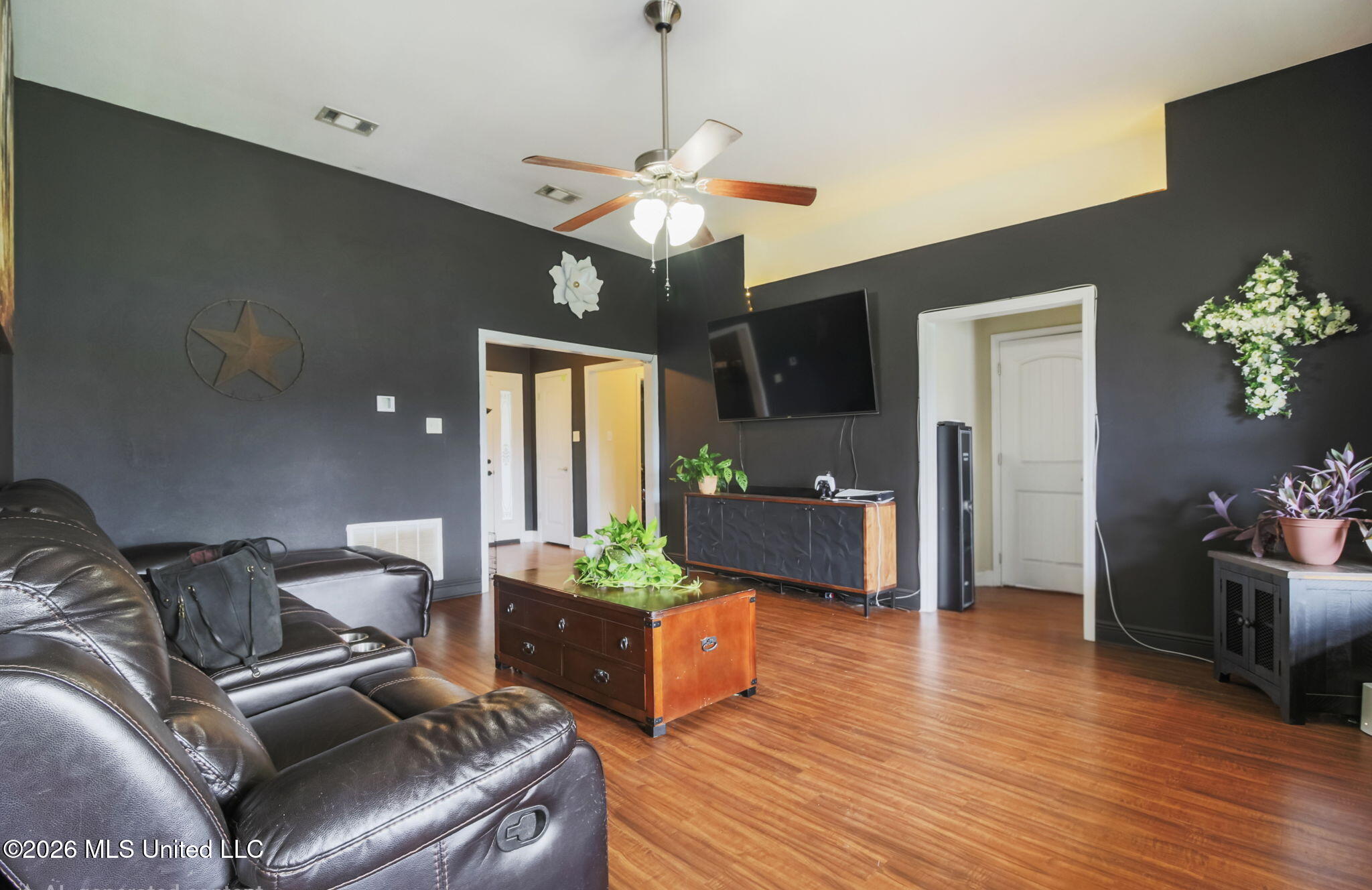 17288 Meadowbrook Lane Property Photo 10
