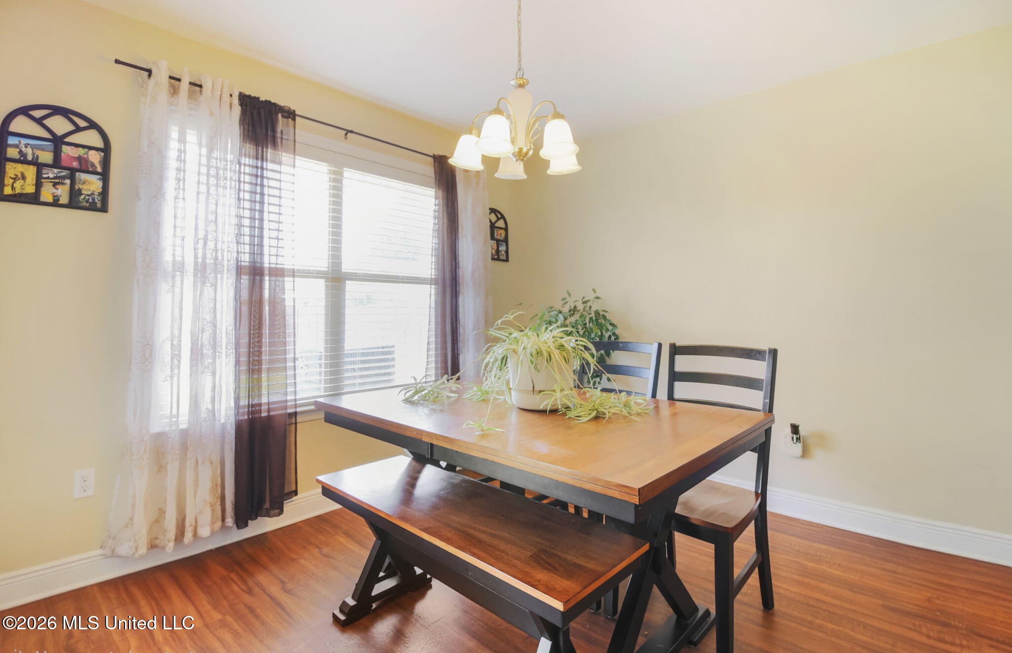 17288 Meadowbrook Lane Property Photo 11