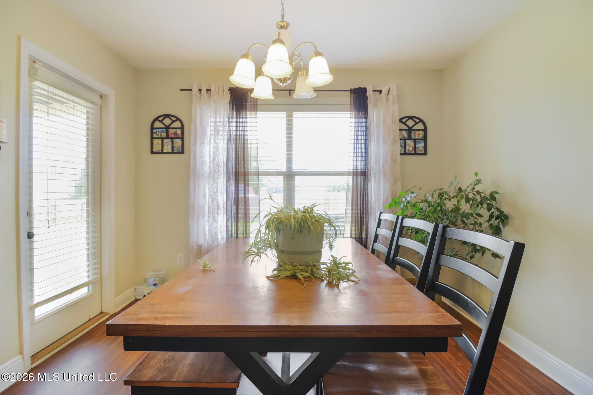 17288 Meadowbrook Lane Property Photo 12