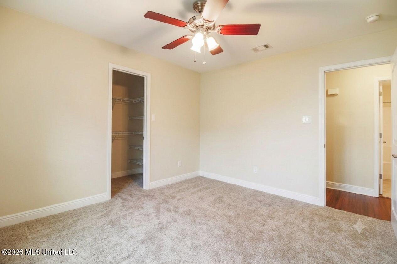 17288 Meadowbrook Lane Property Photo 27
