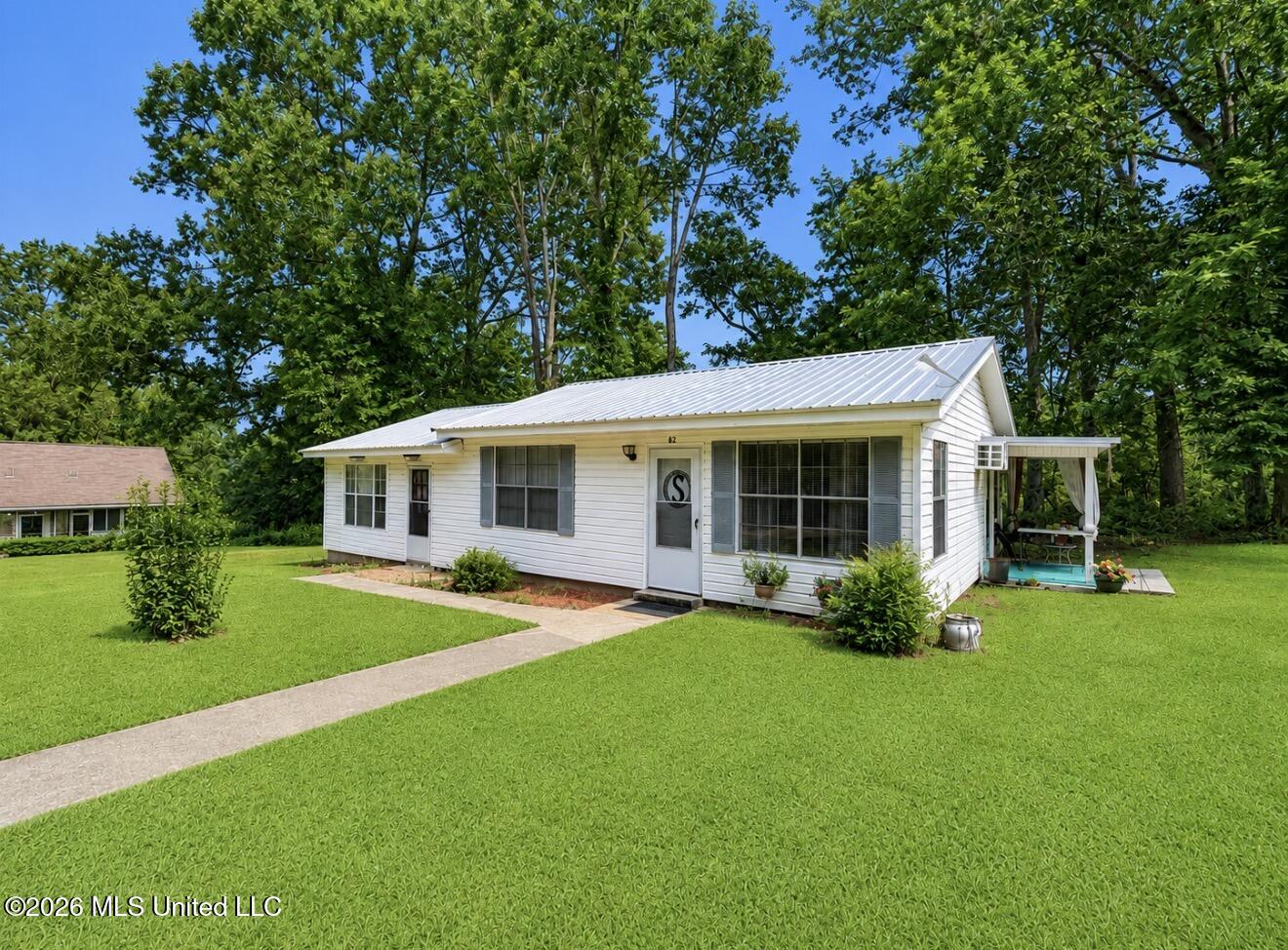62 Russ Carter Lane Property Photo 1