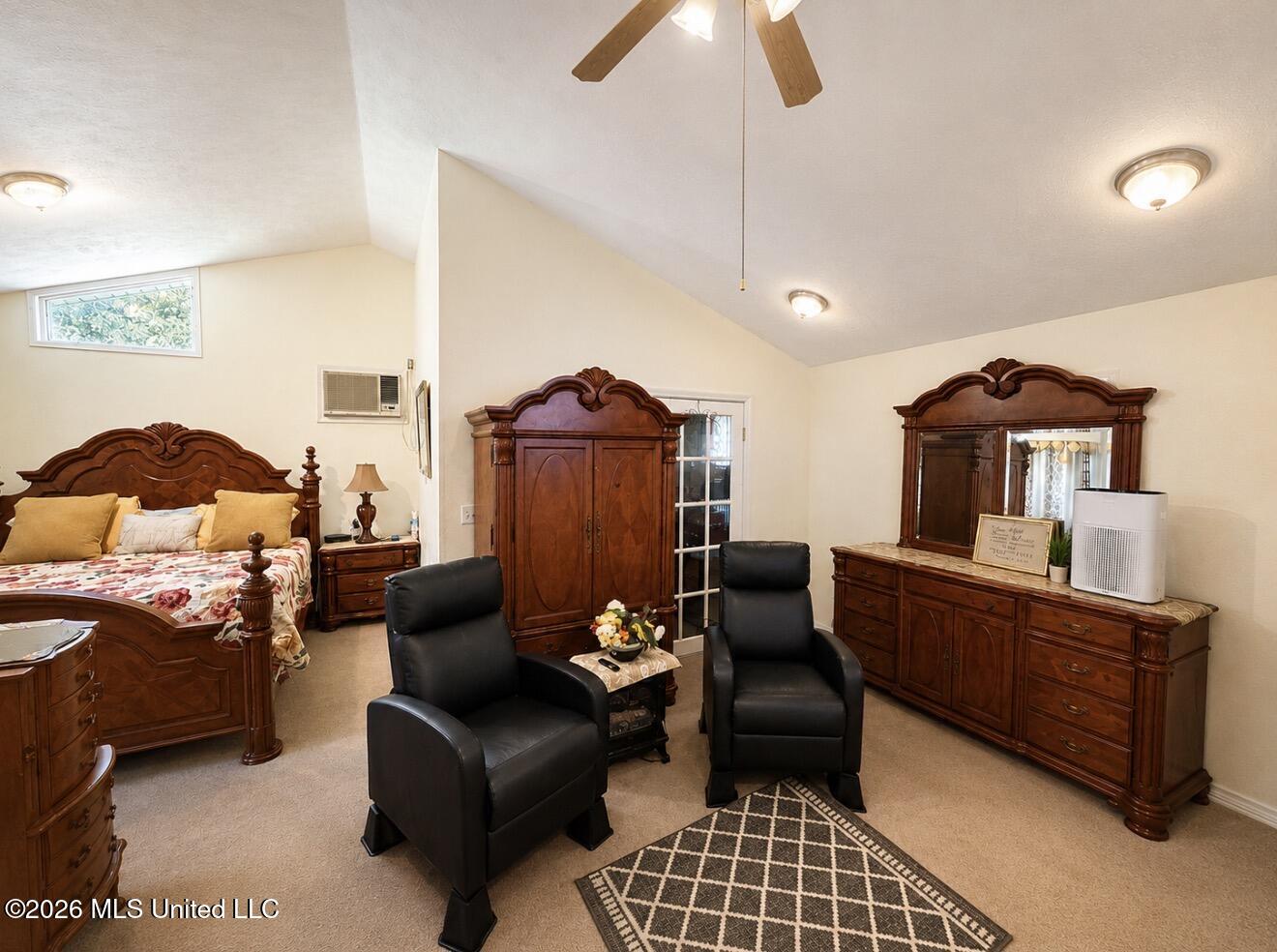 62 Russ Carter Lane Property Photo 6