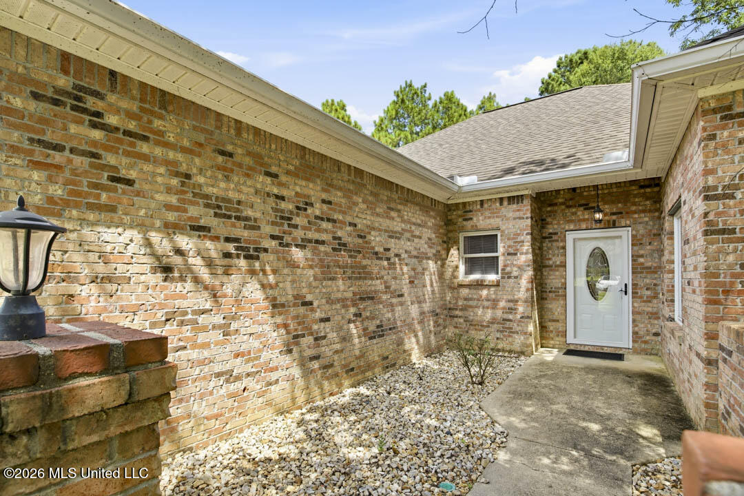 135 Shadow Ridge Road Property Photo 5