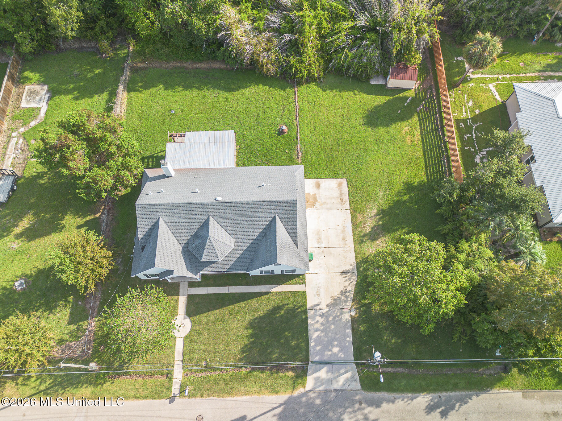 426 Merritt Street Property Photo 4