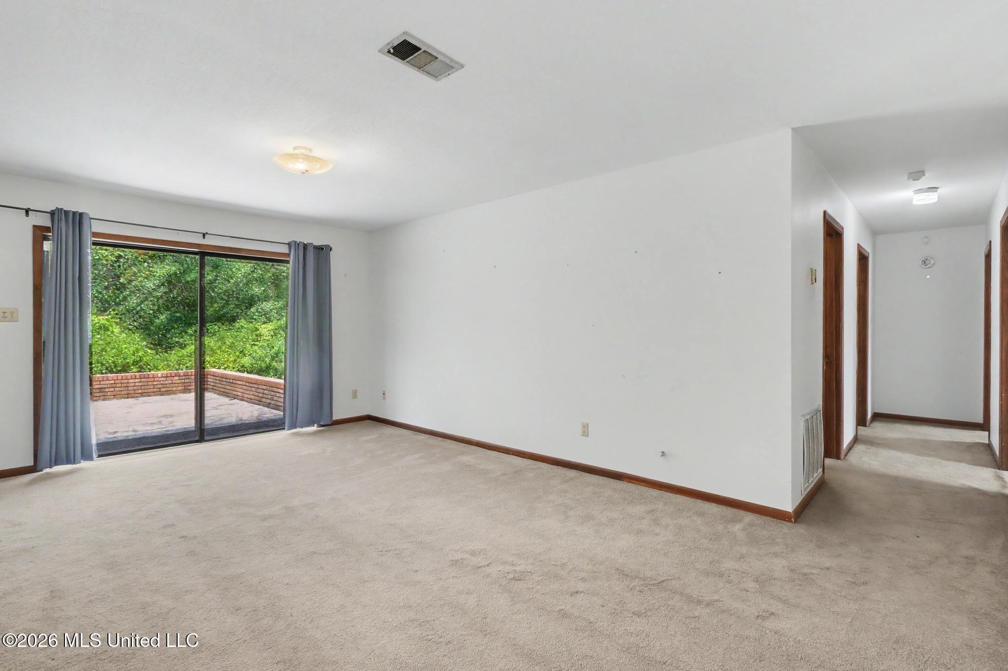 1278 Mcgregor Drive Property Photo 7