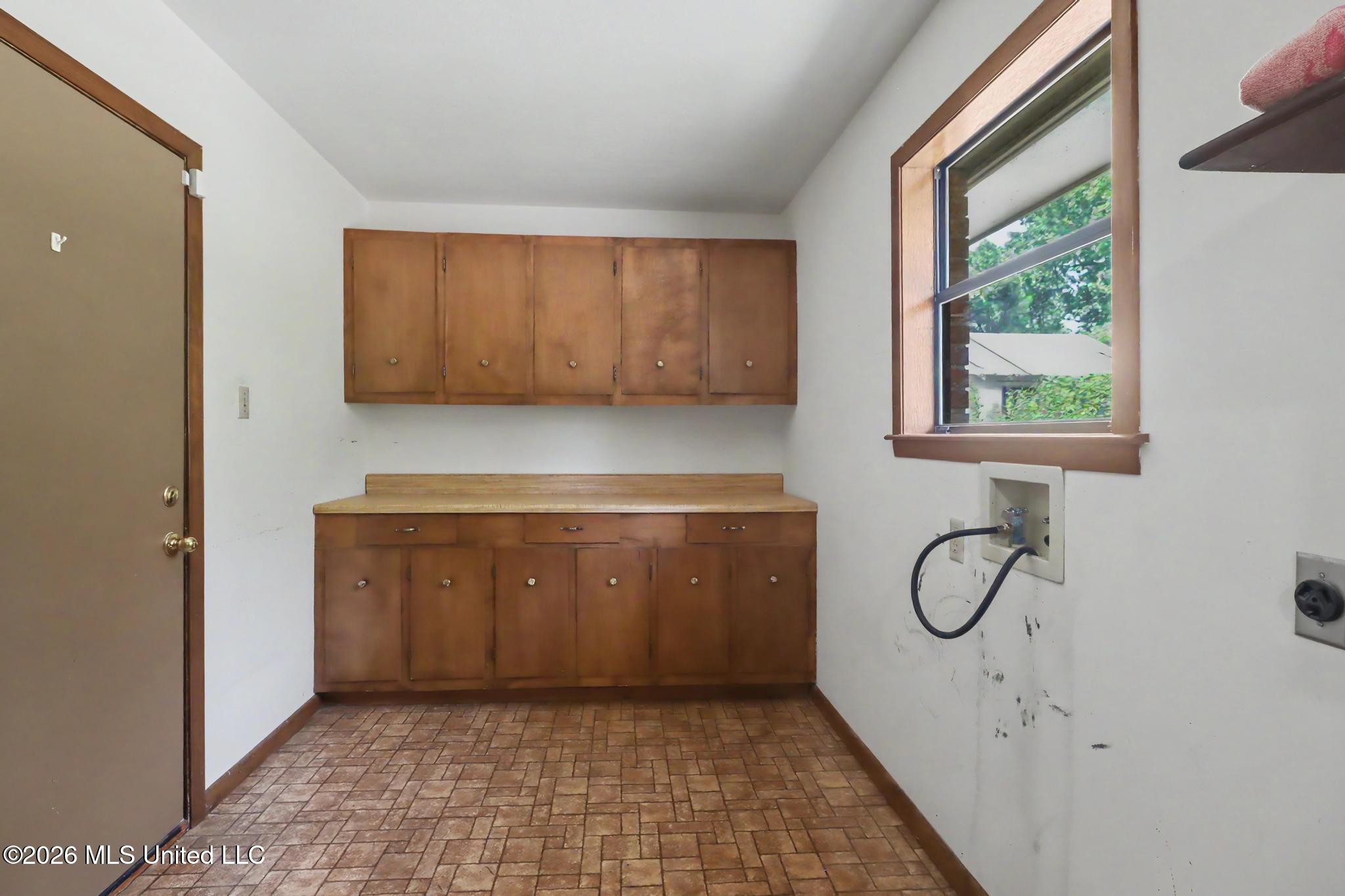 1278 Mcgregor Drive Property Photo 8