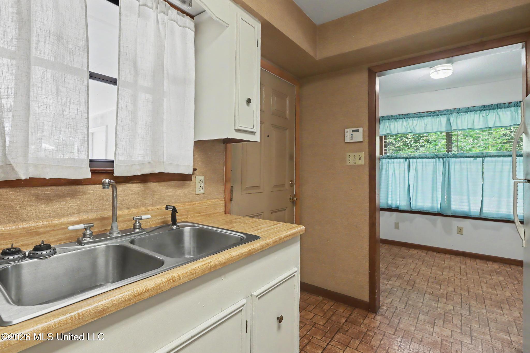 1278 Mcgregor Drive Property Photo 12