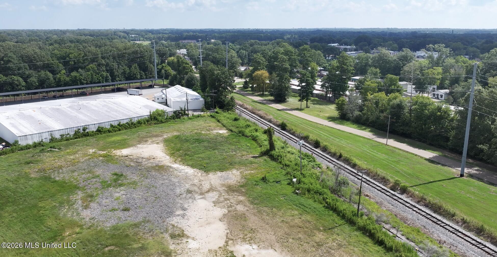 138-lot 1 N Wheatley Street Property Photo 4
