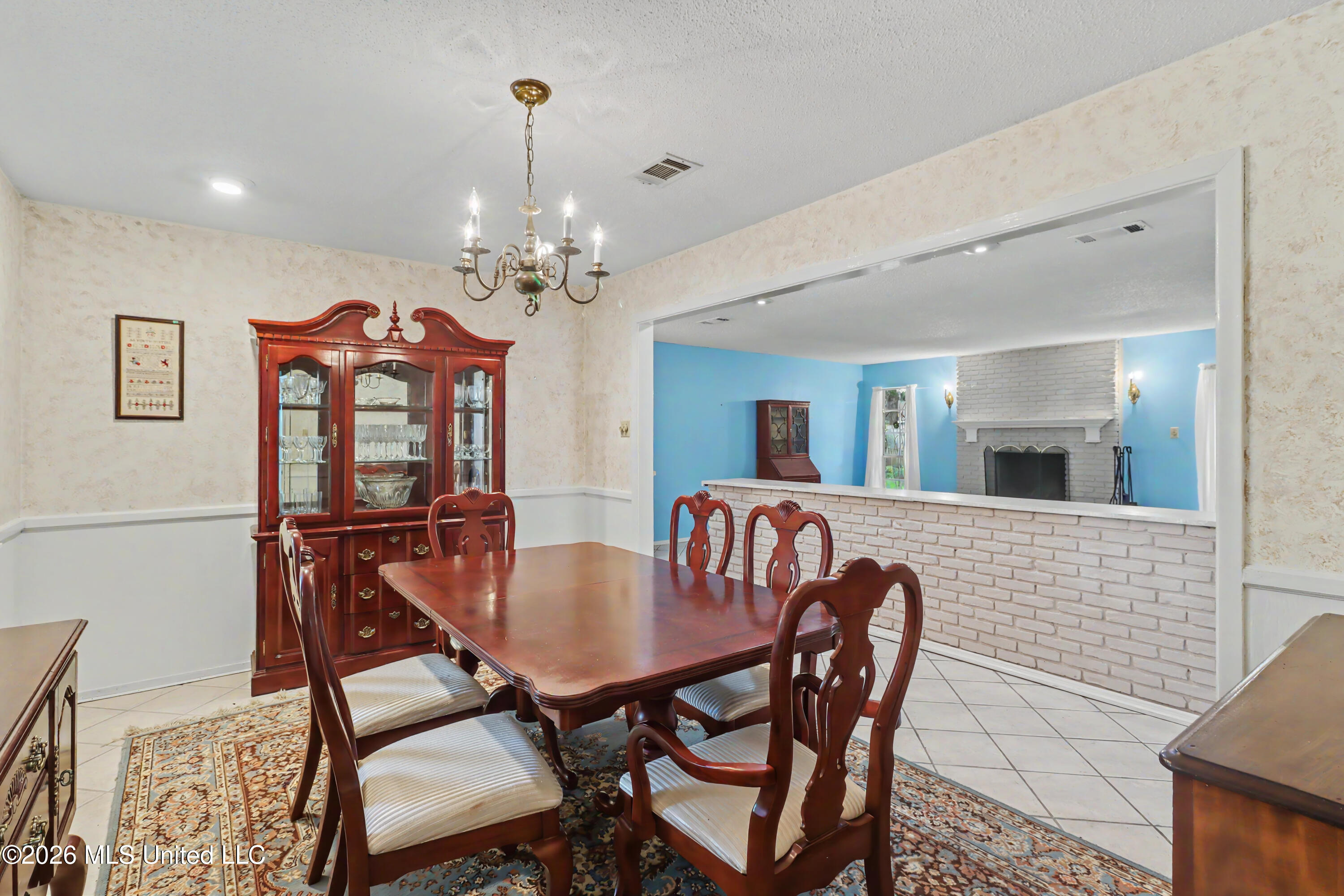 408 Melissa Drive Property Photo 7