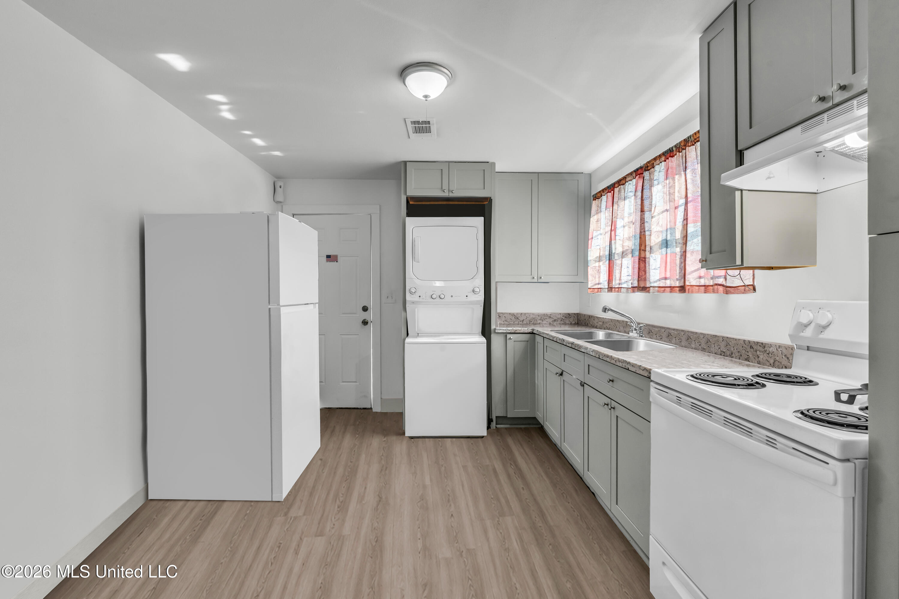1202 Saint Joseph Street Property Photo 3
