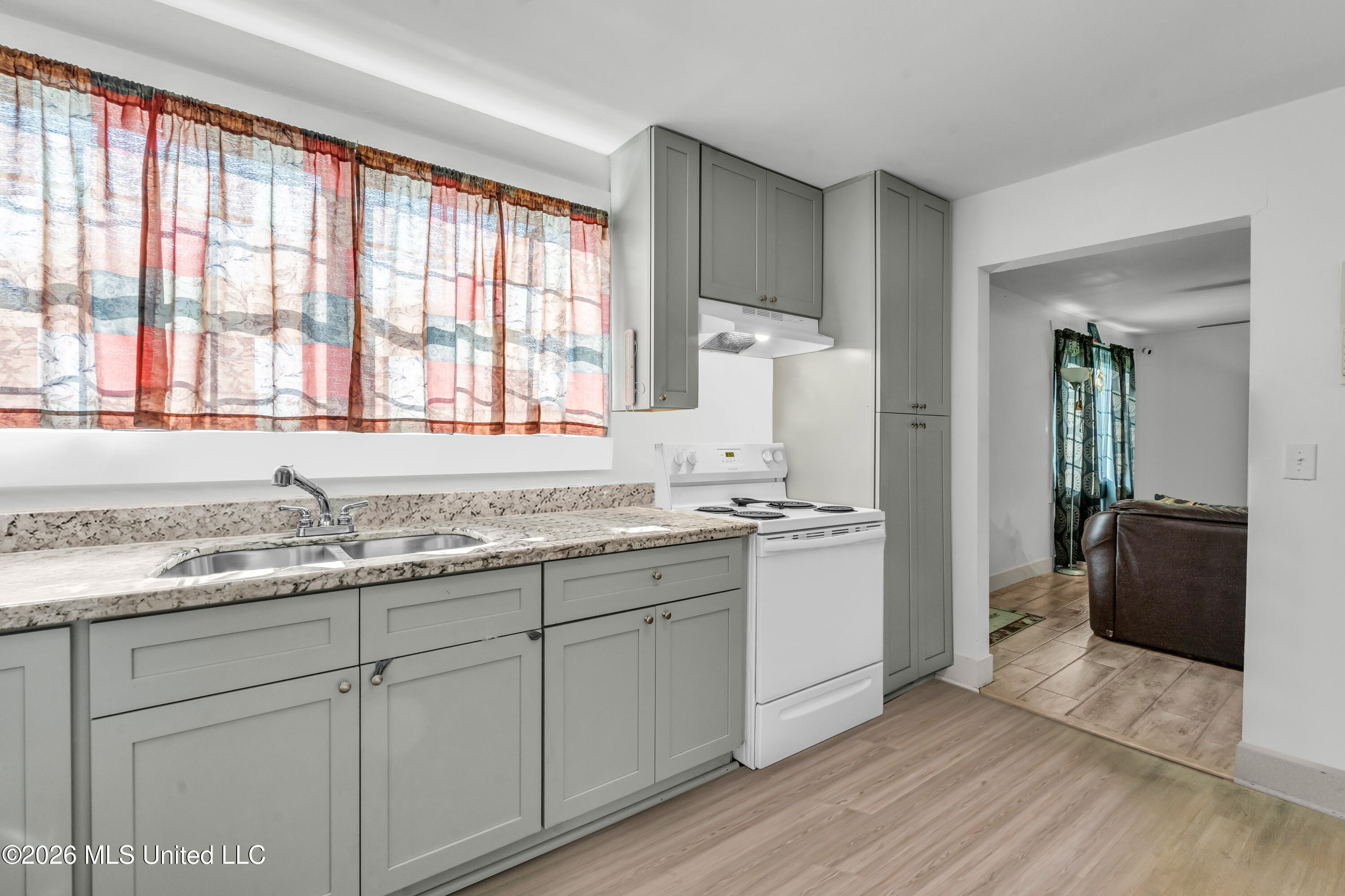 1202 Saint Joseph Street Property Photo 4