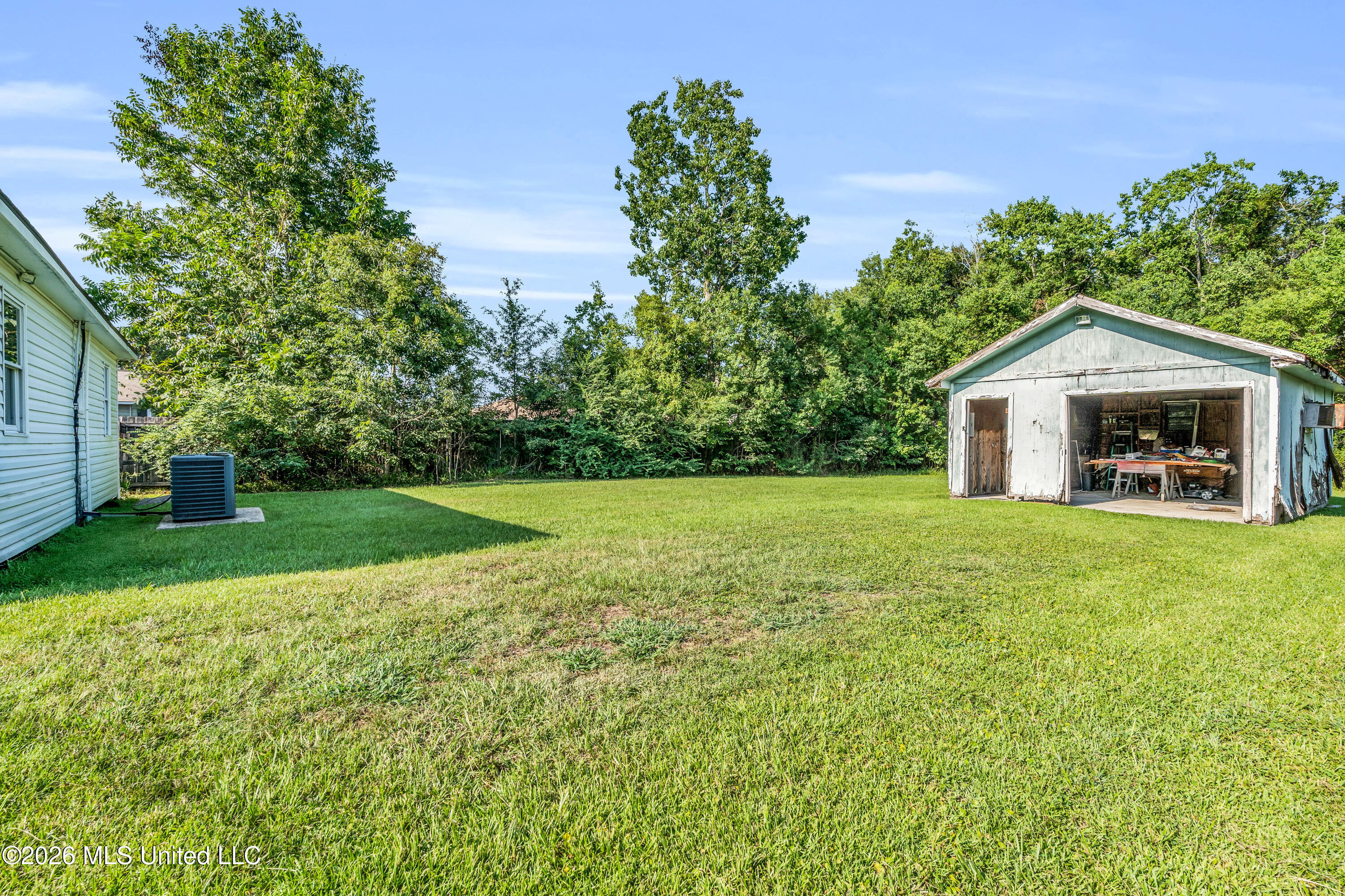1202 Saint Joseph Street Property Photo 9