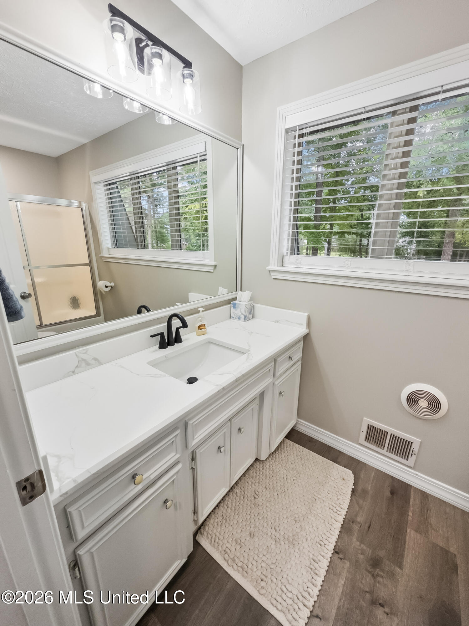 1329 Pine Glen Circle Property Photo 15