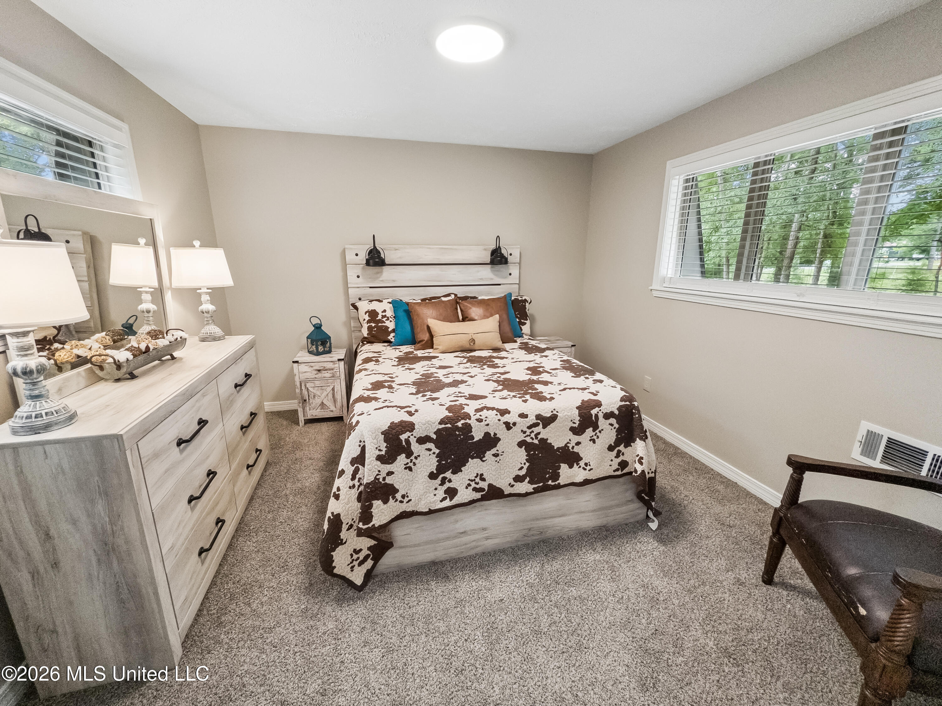 1329 Pine Glen Circle Property Photo 17