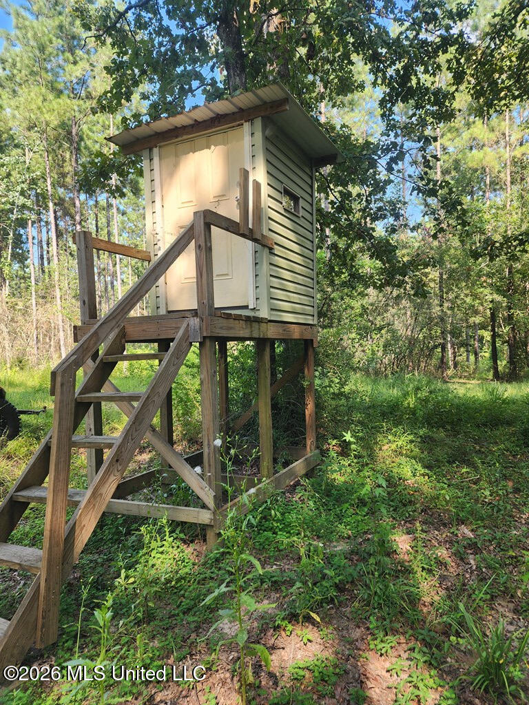121 Molly Road Property Photo 35