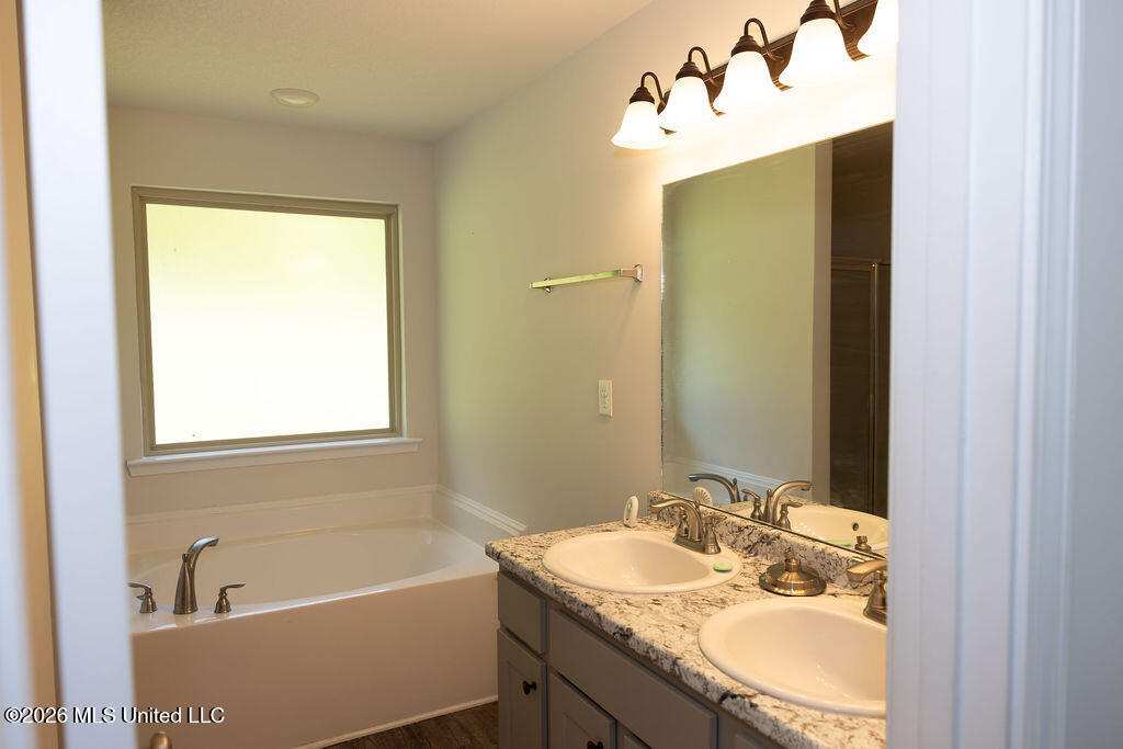 7822 Ridgedale Drive Property Photo 16
