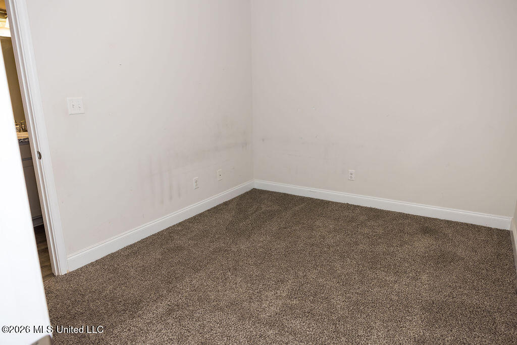 7822 Ridgedale Drive Property Photo 28