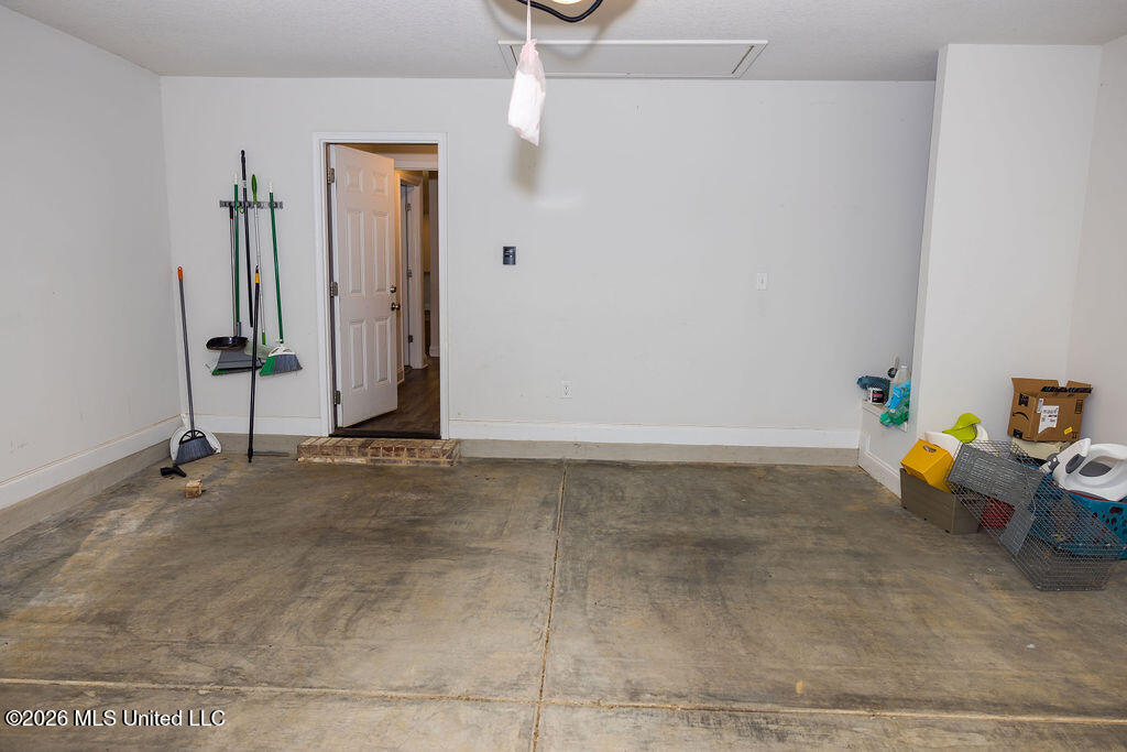 7822 Ridgedale Drive Property Photo 36