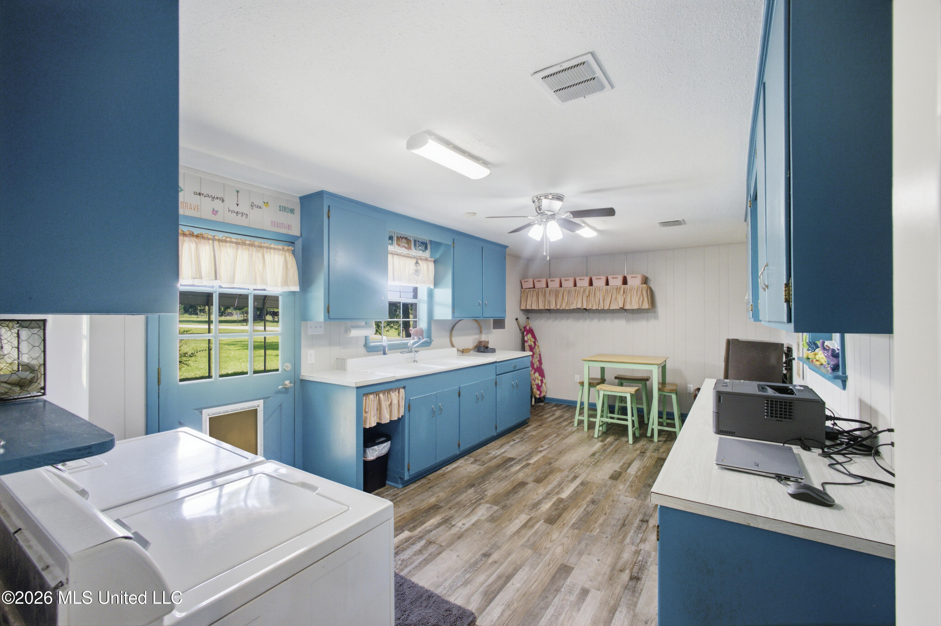 1022 L D White Road Property Photo 24