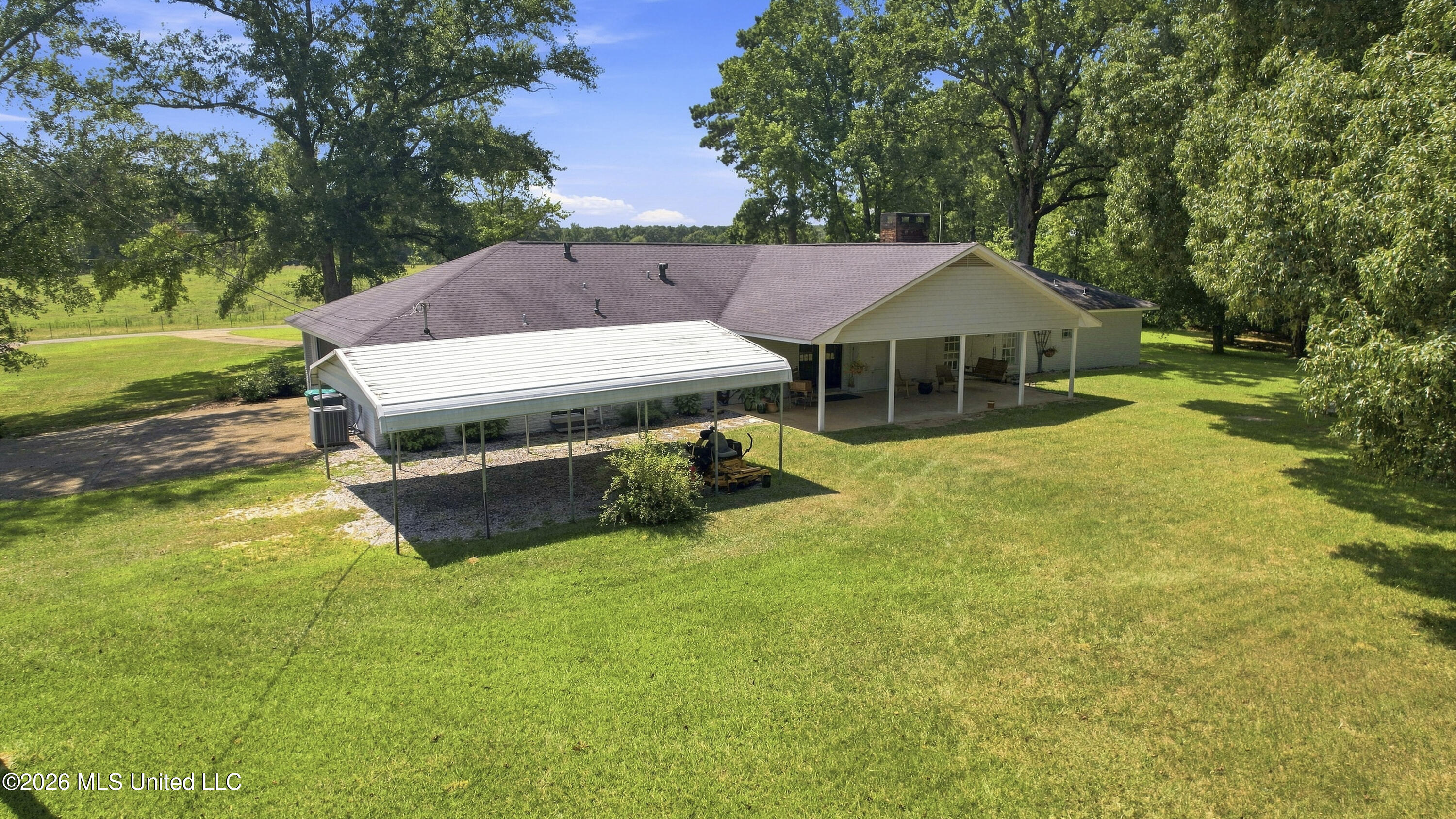 1022 L D White Road Property Photo 37