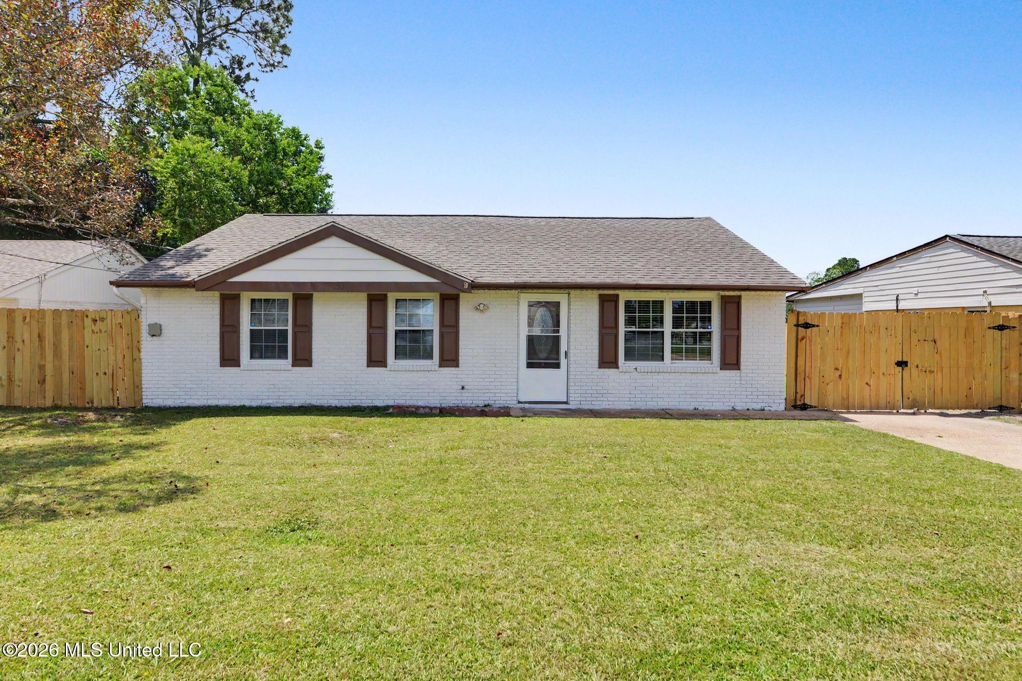 15509 Orleans Drive Property Photo 1