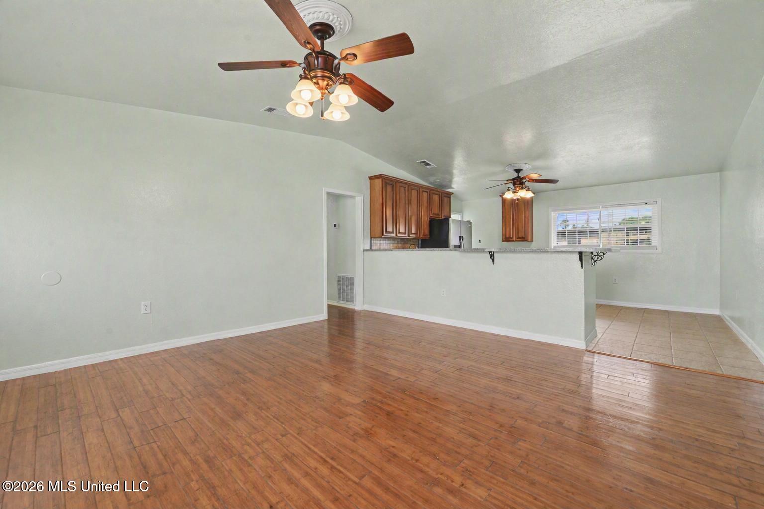 15509 Orleans Drive Property Photo 6