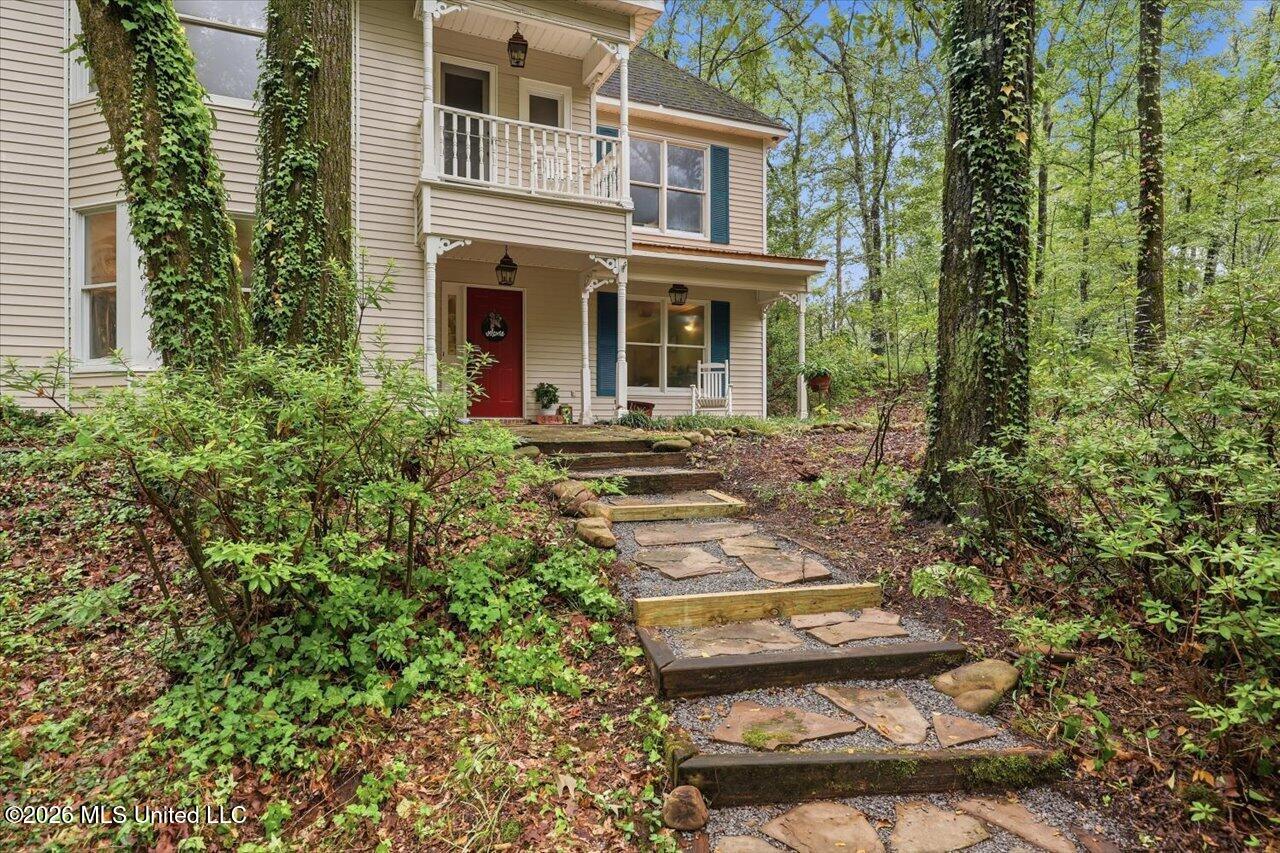 324 Warwick Road Property Photo 5