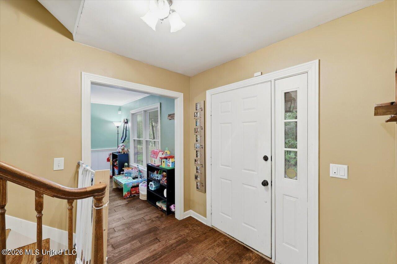 324 Warwick Road Property Photo 8