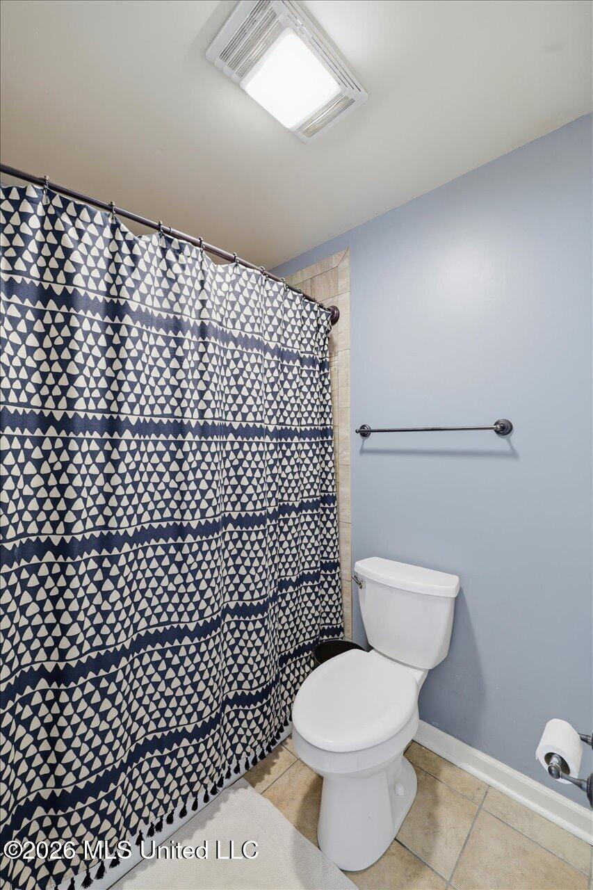 324 Warwick Road Property Photo 29