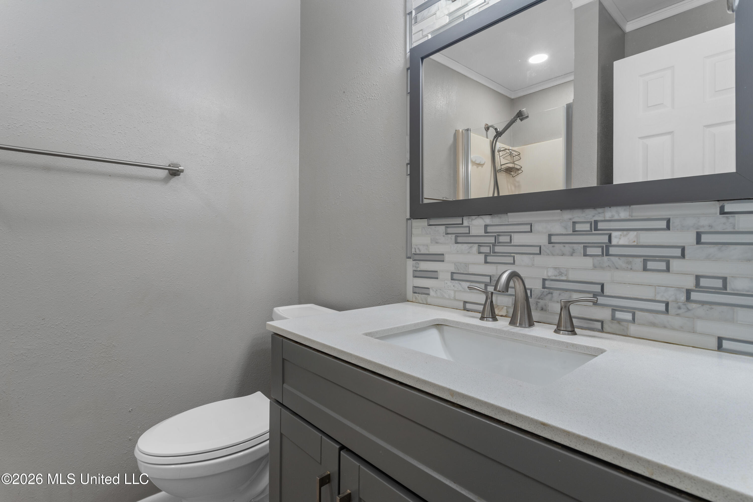 9809 Hidden Lake Road Property Photo 30