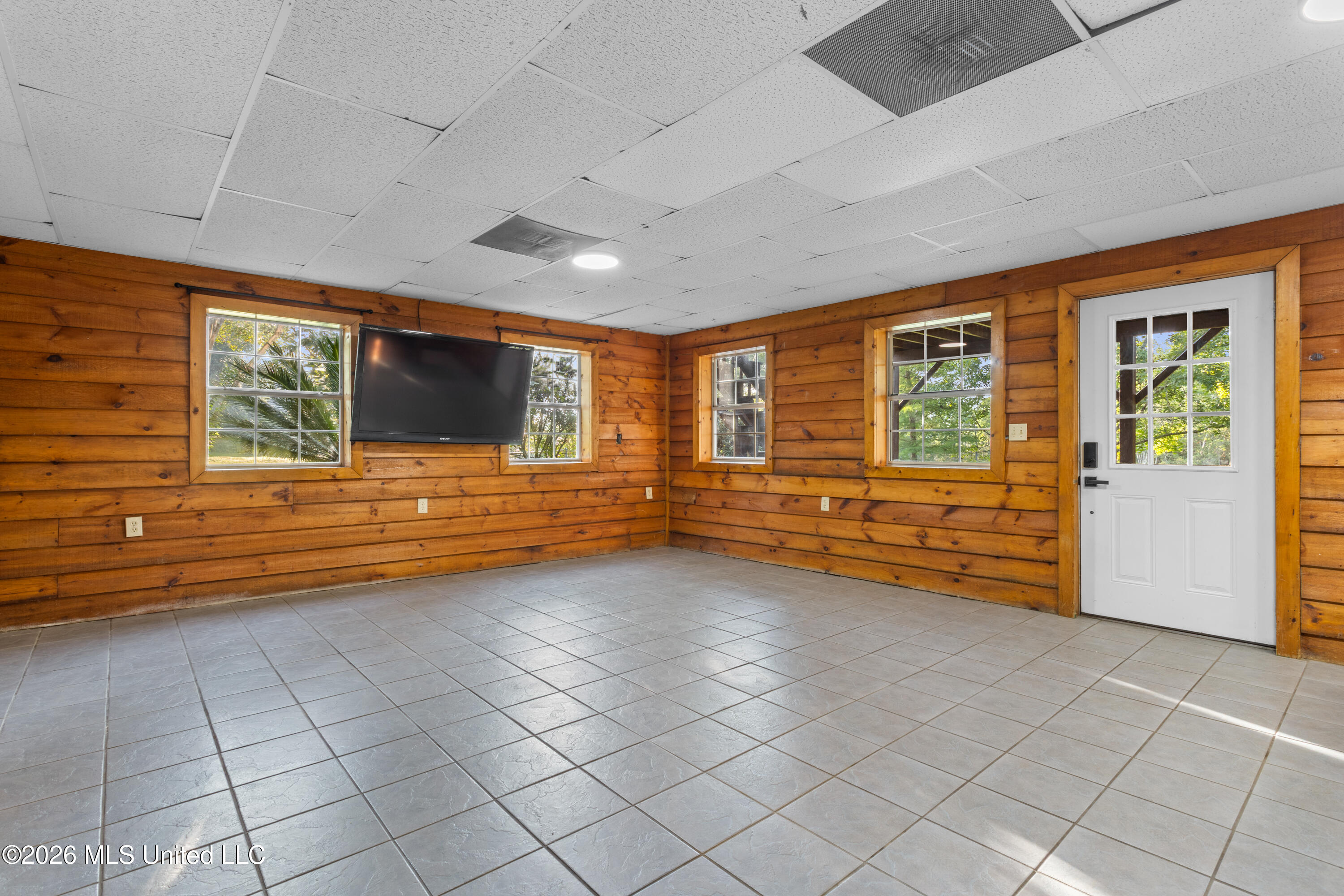 9809 Hidden Lake Road Property Photo 32