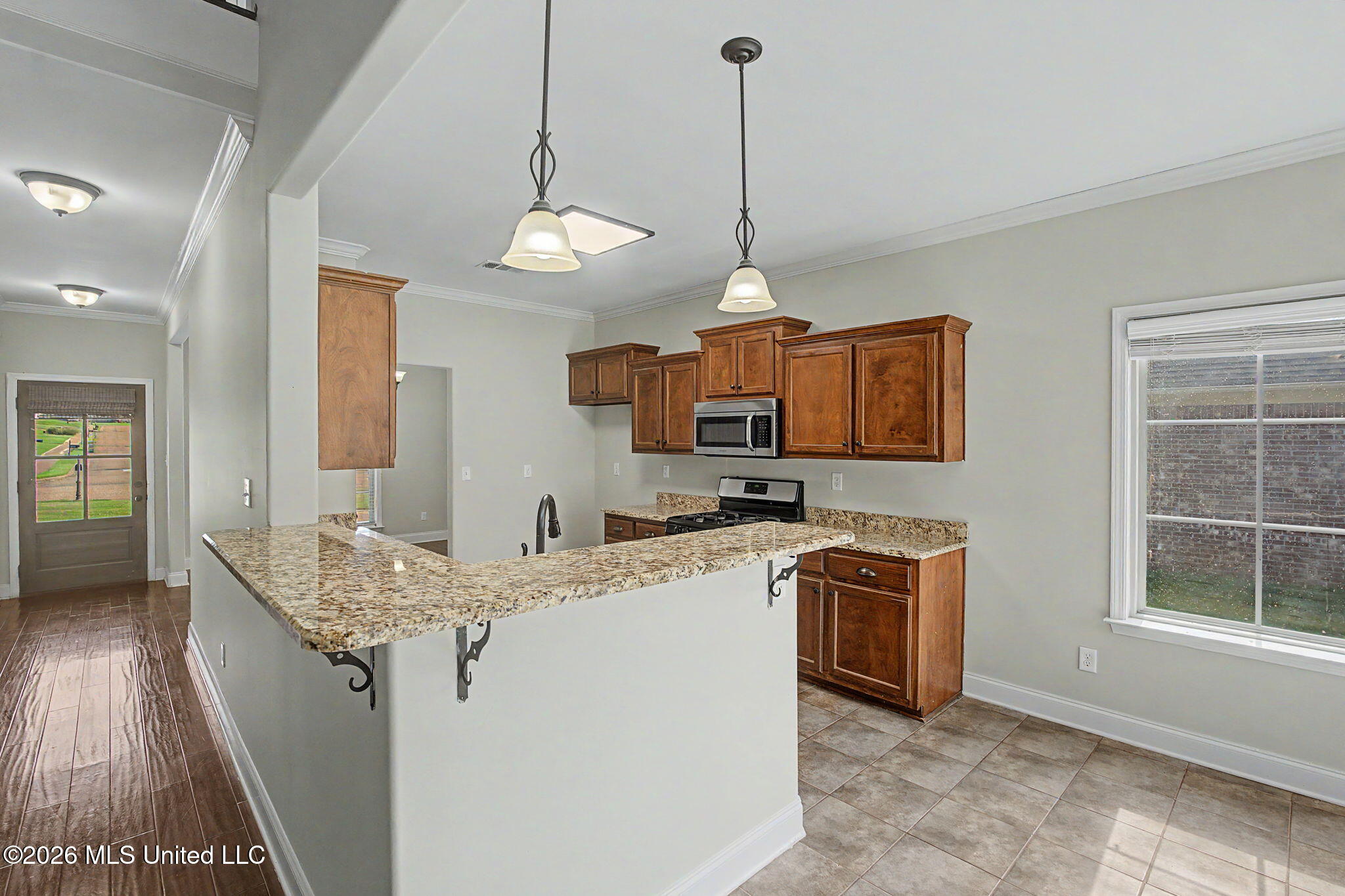 1316 N Heritage Circle Property Photo 6