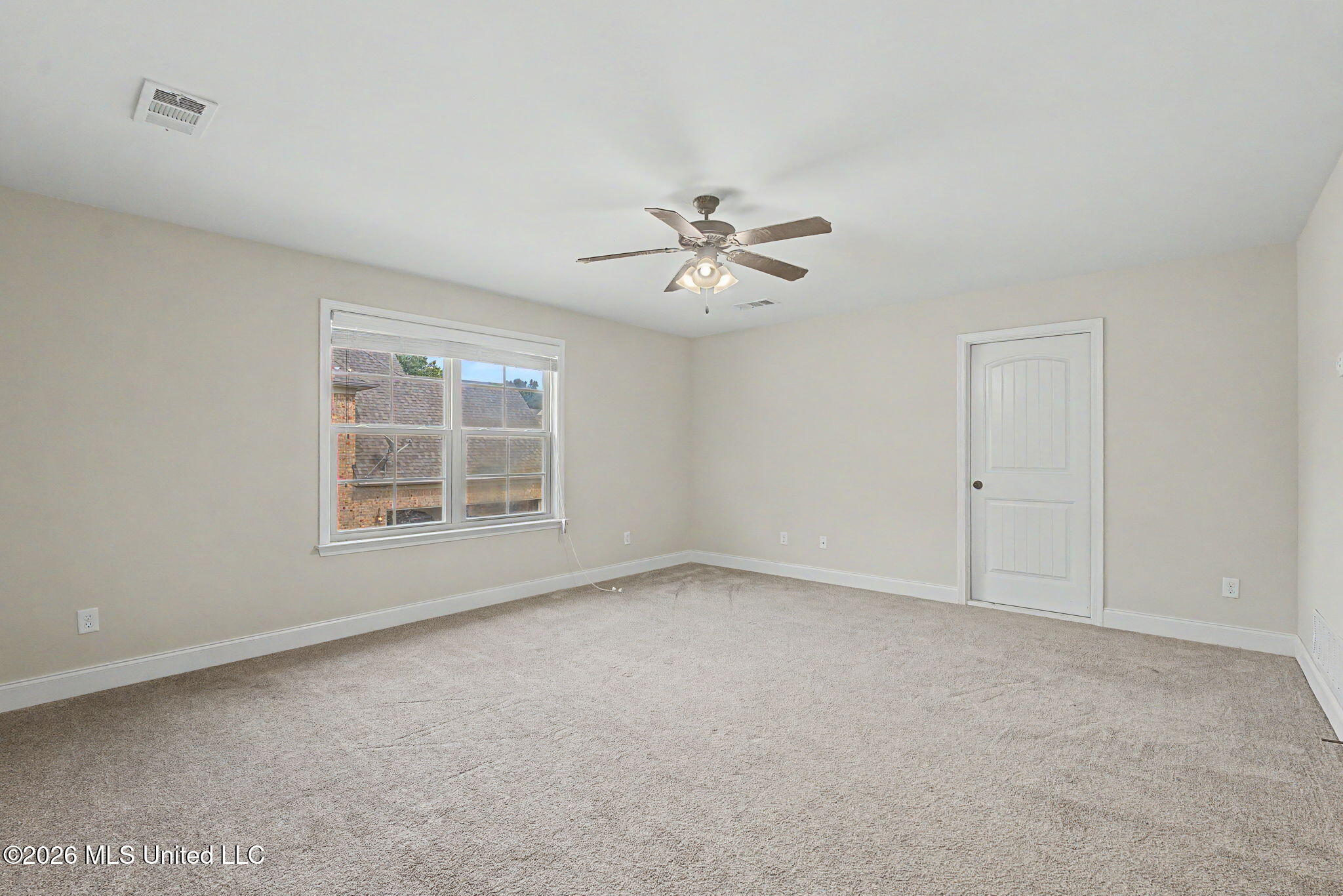 1316 N Heritage Circle Property Photo 13